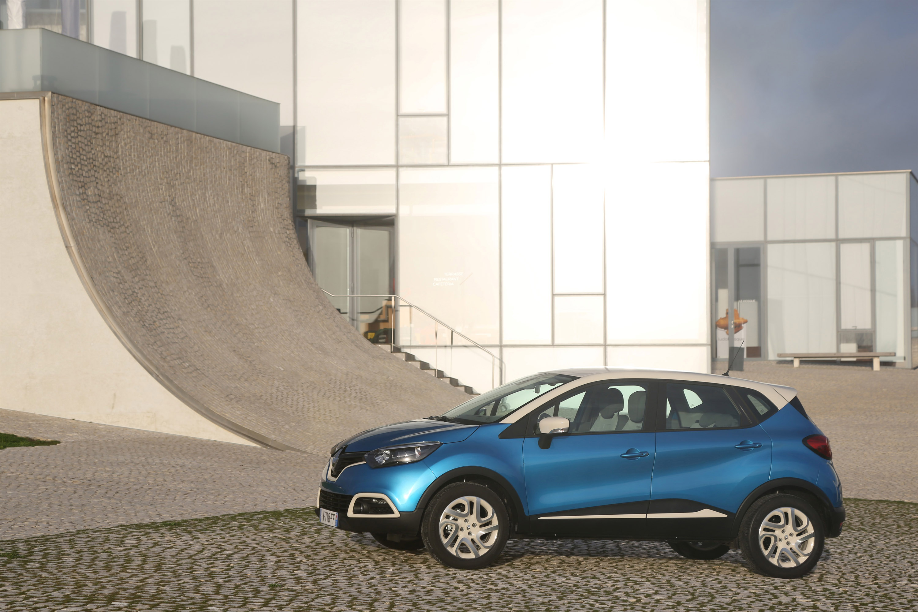 Renault Captur photo #33