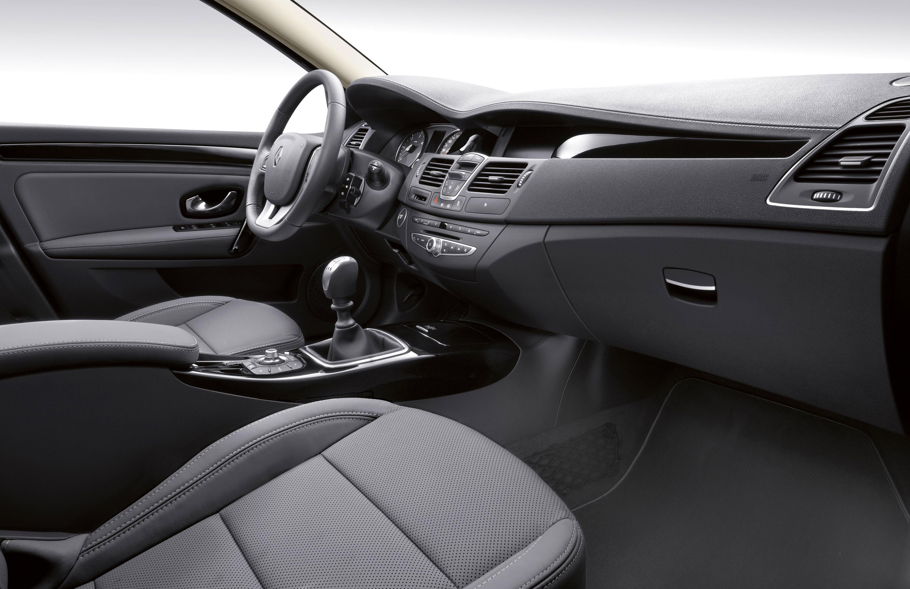 Renault Laguna photo #25