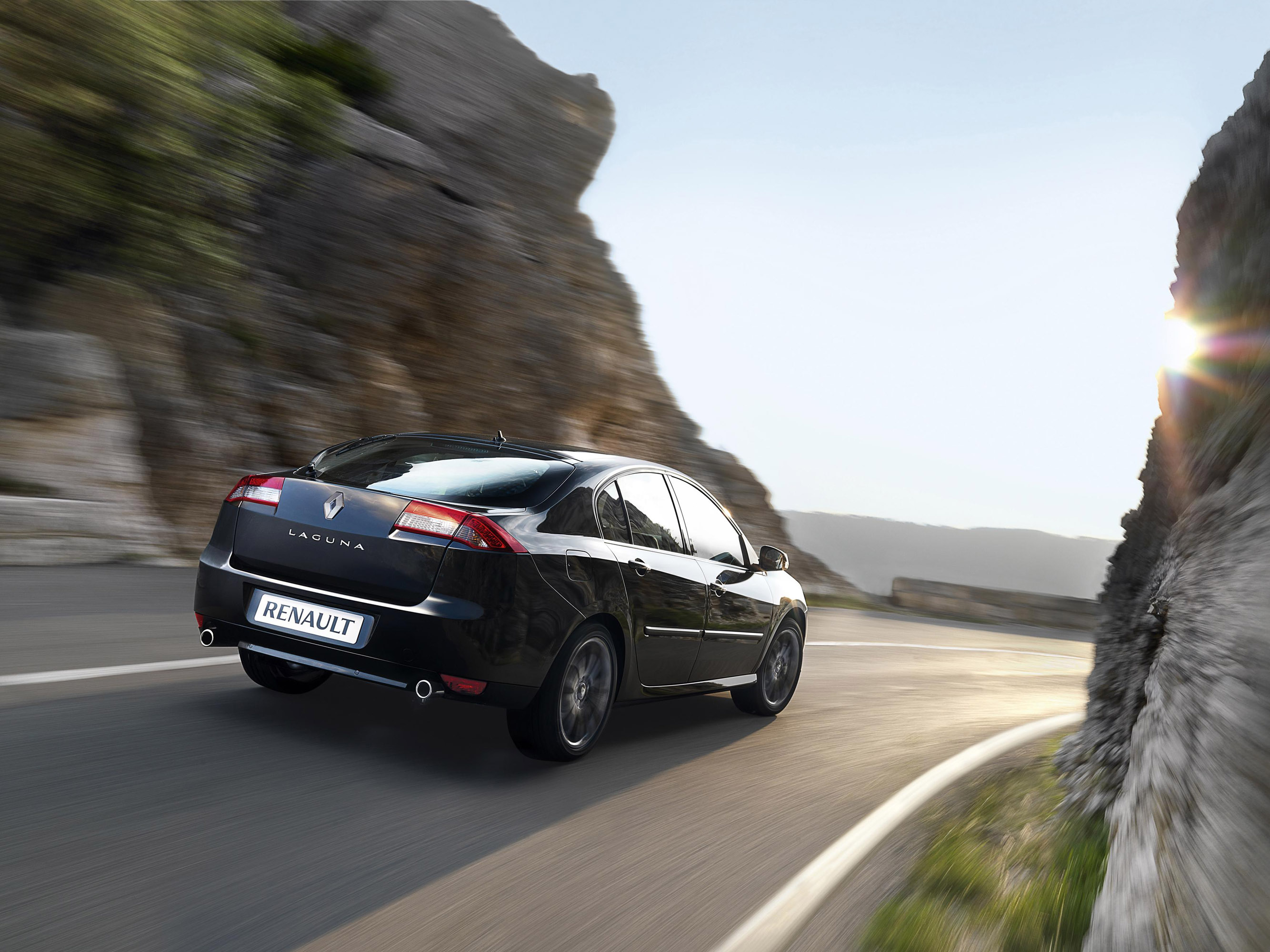 Renault Laguna photo #35