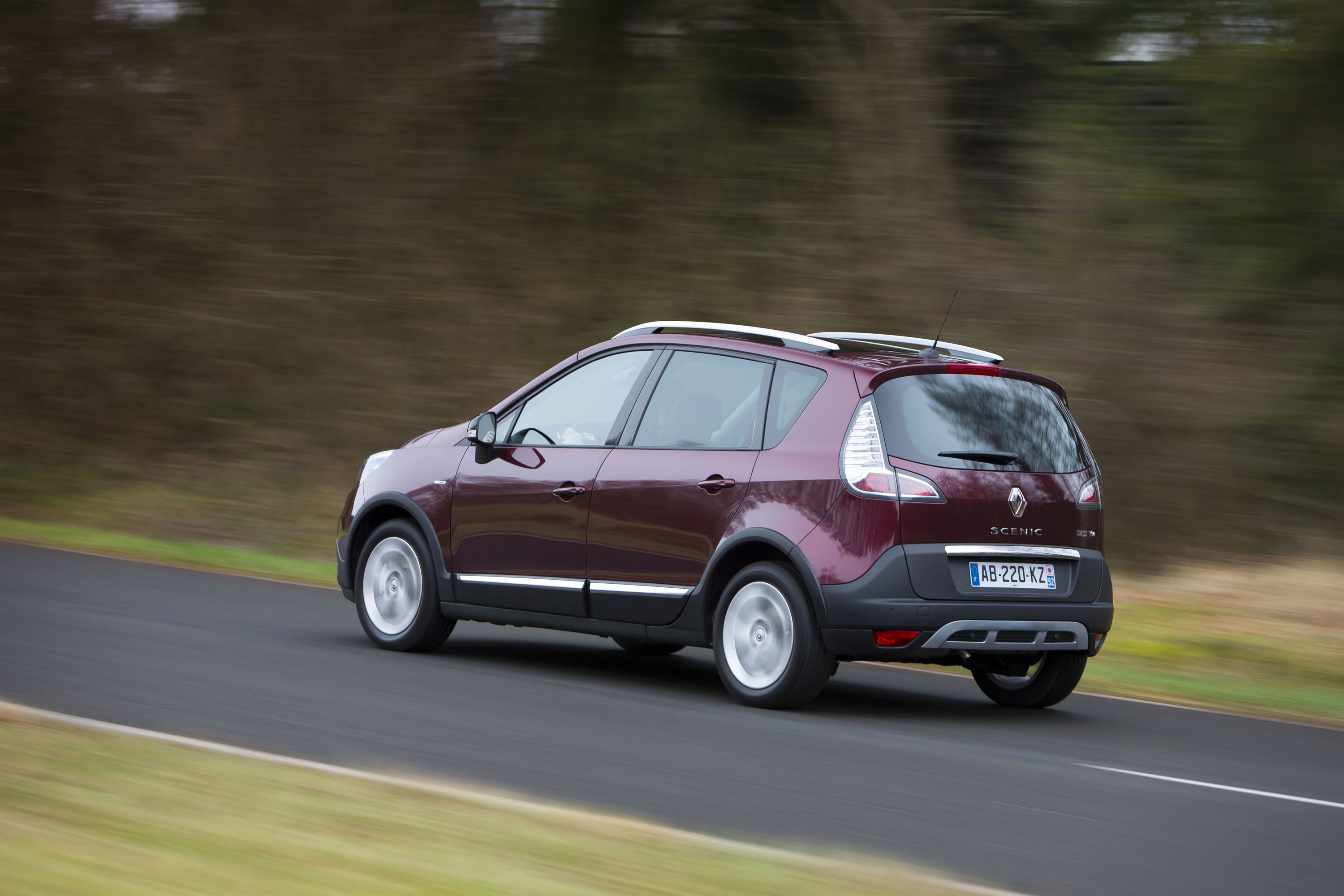 Renault Scenic XMOD photo #17