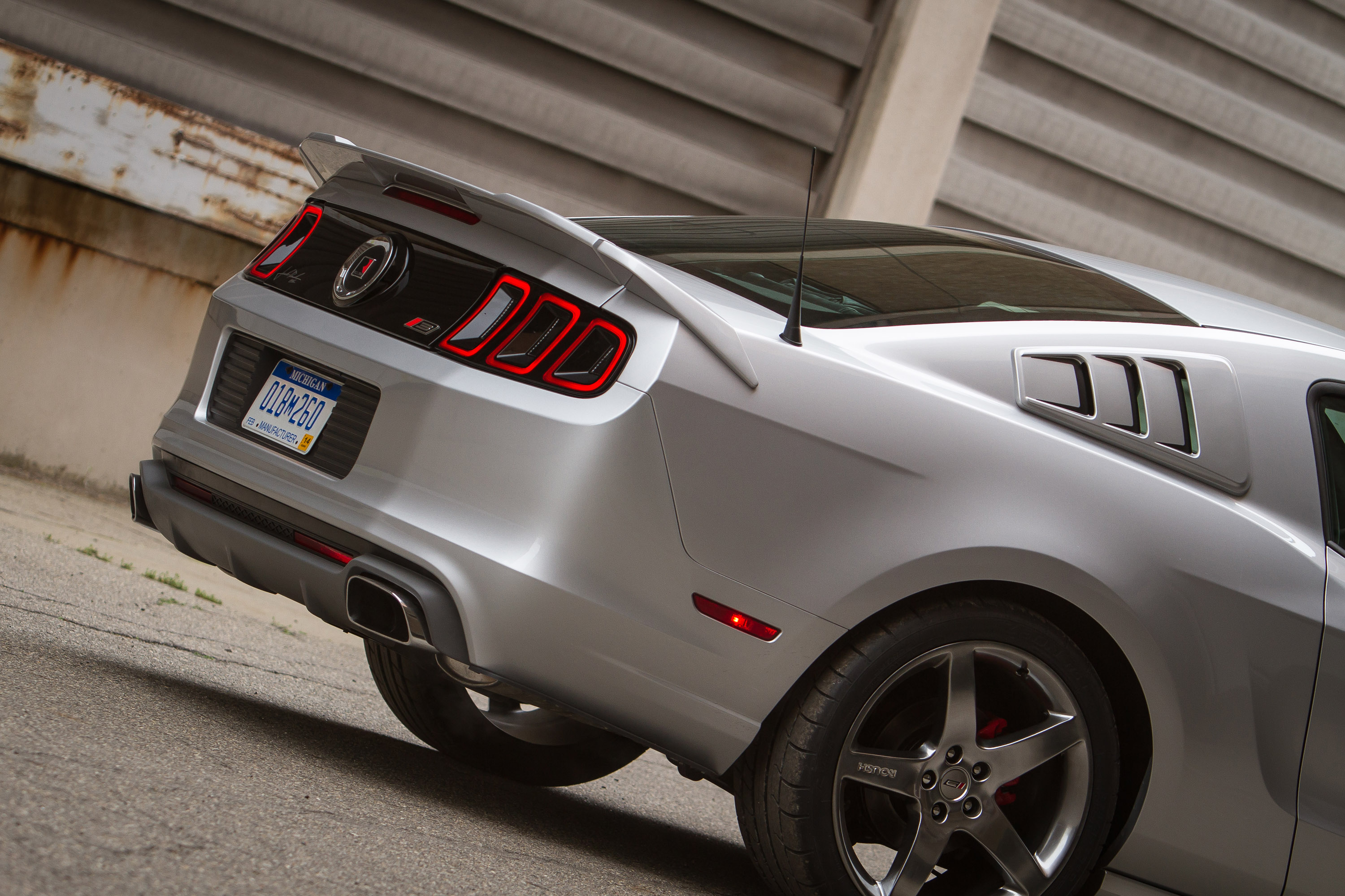 ROUSH Ford Mustang photo #37