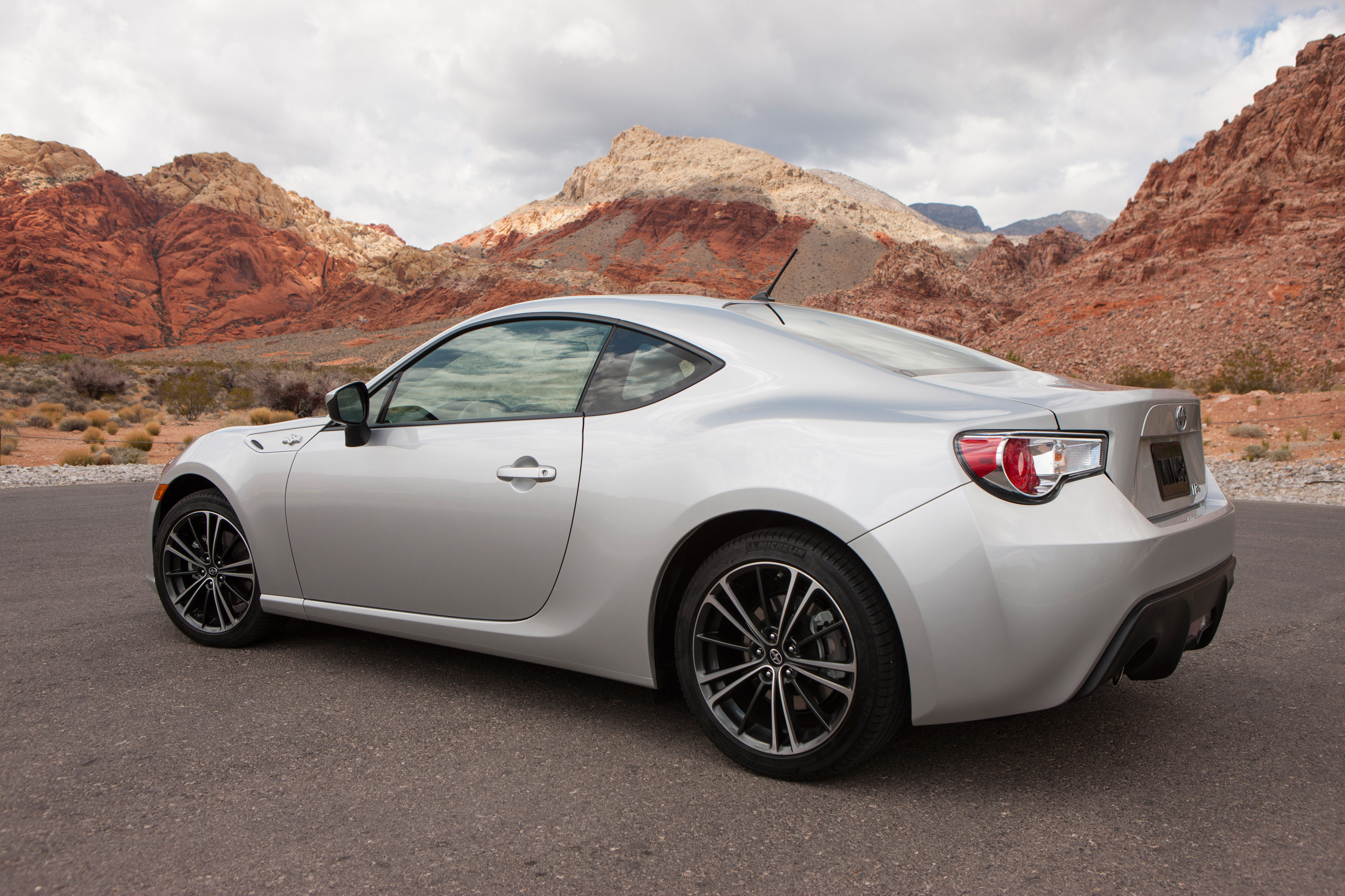 Scion FR-S photo #23
