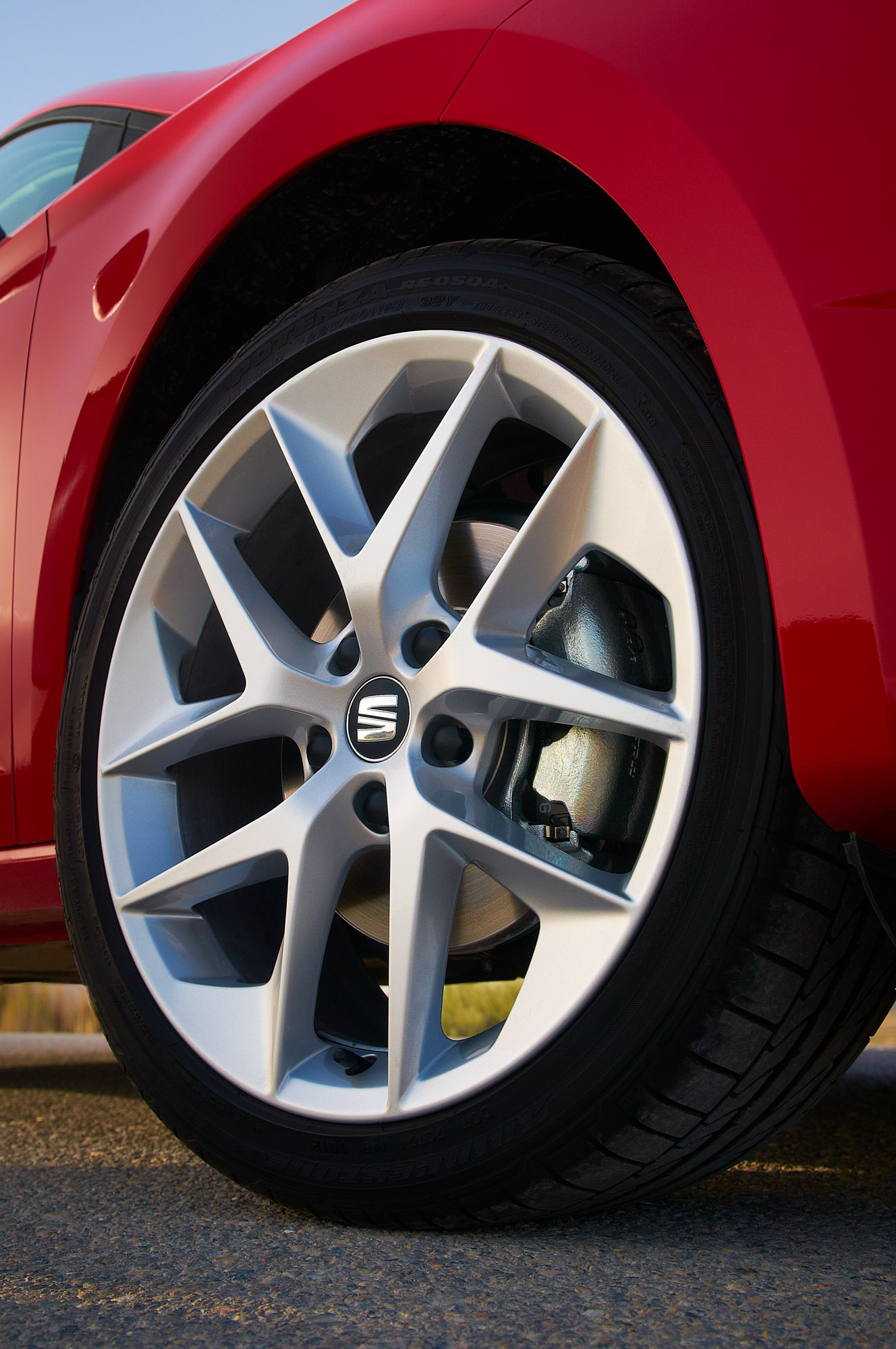 SEAT Leon photo #26