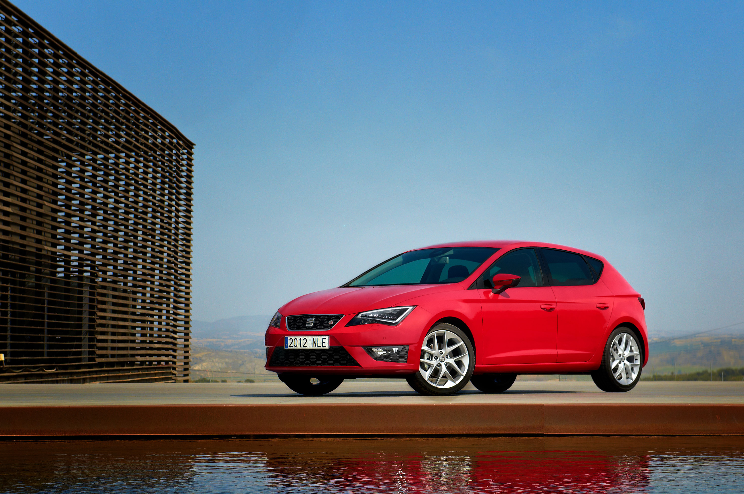 SEAT Leon photo #30