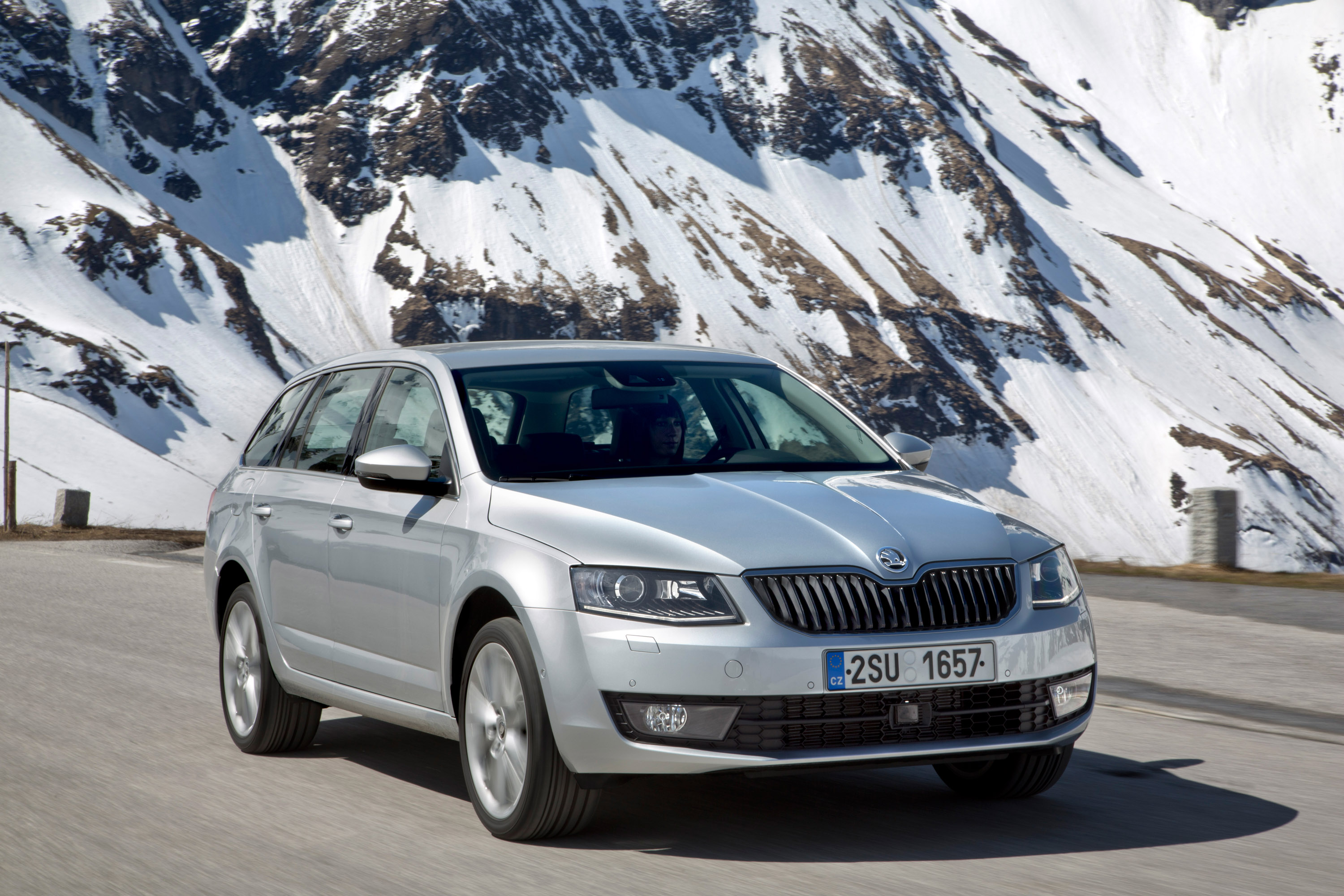 SKODA Octavia photo #18