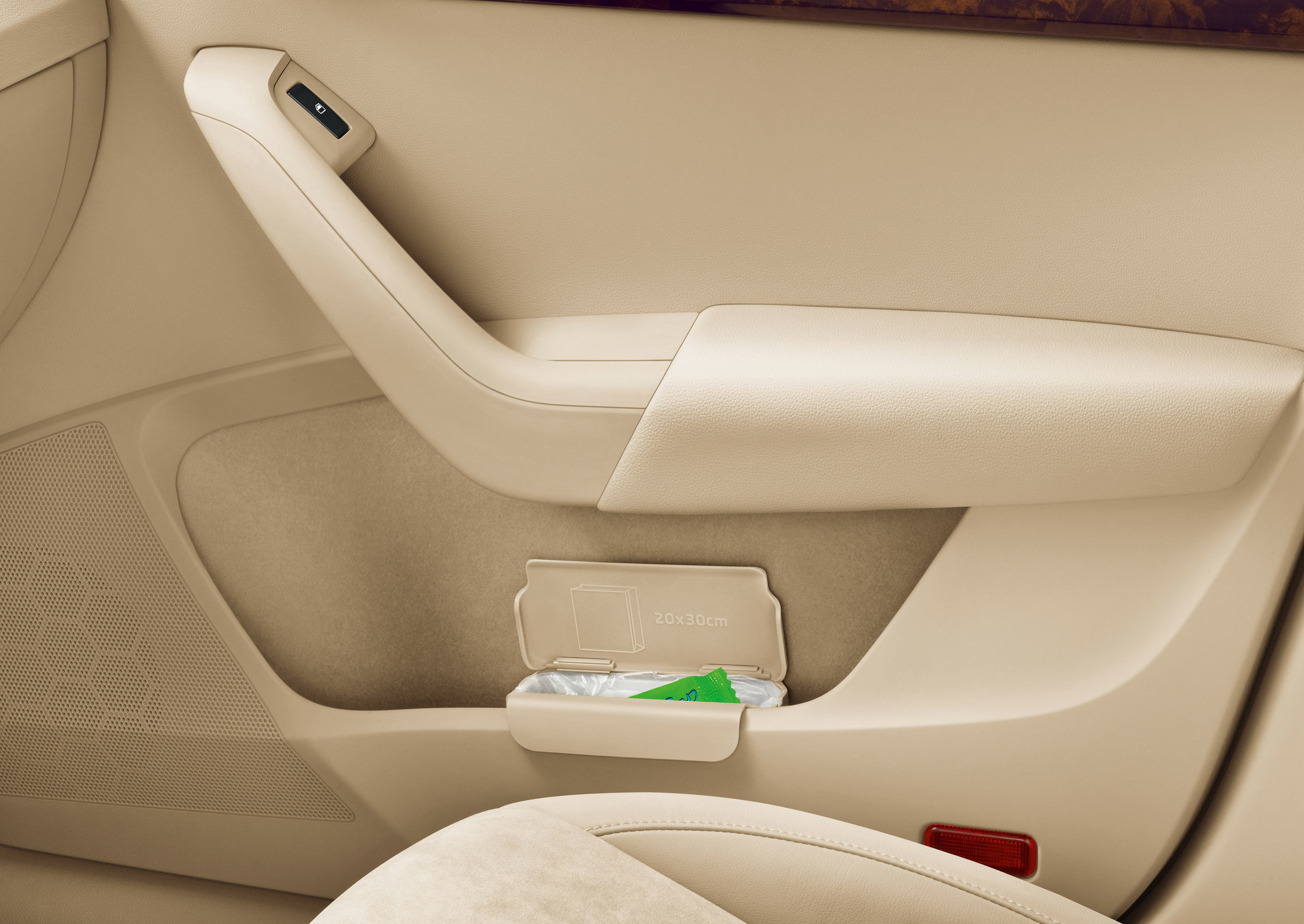 SKODA Octavia photo #47