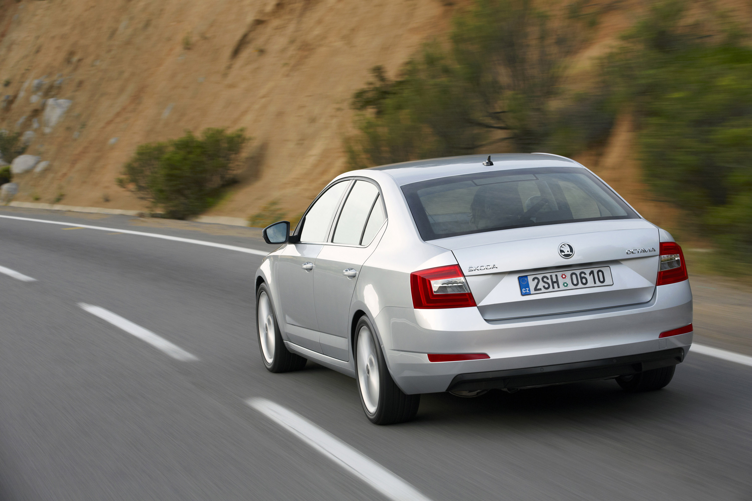 SKODA Octavia photo #65