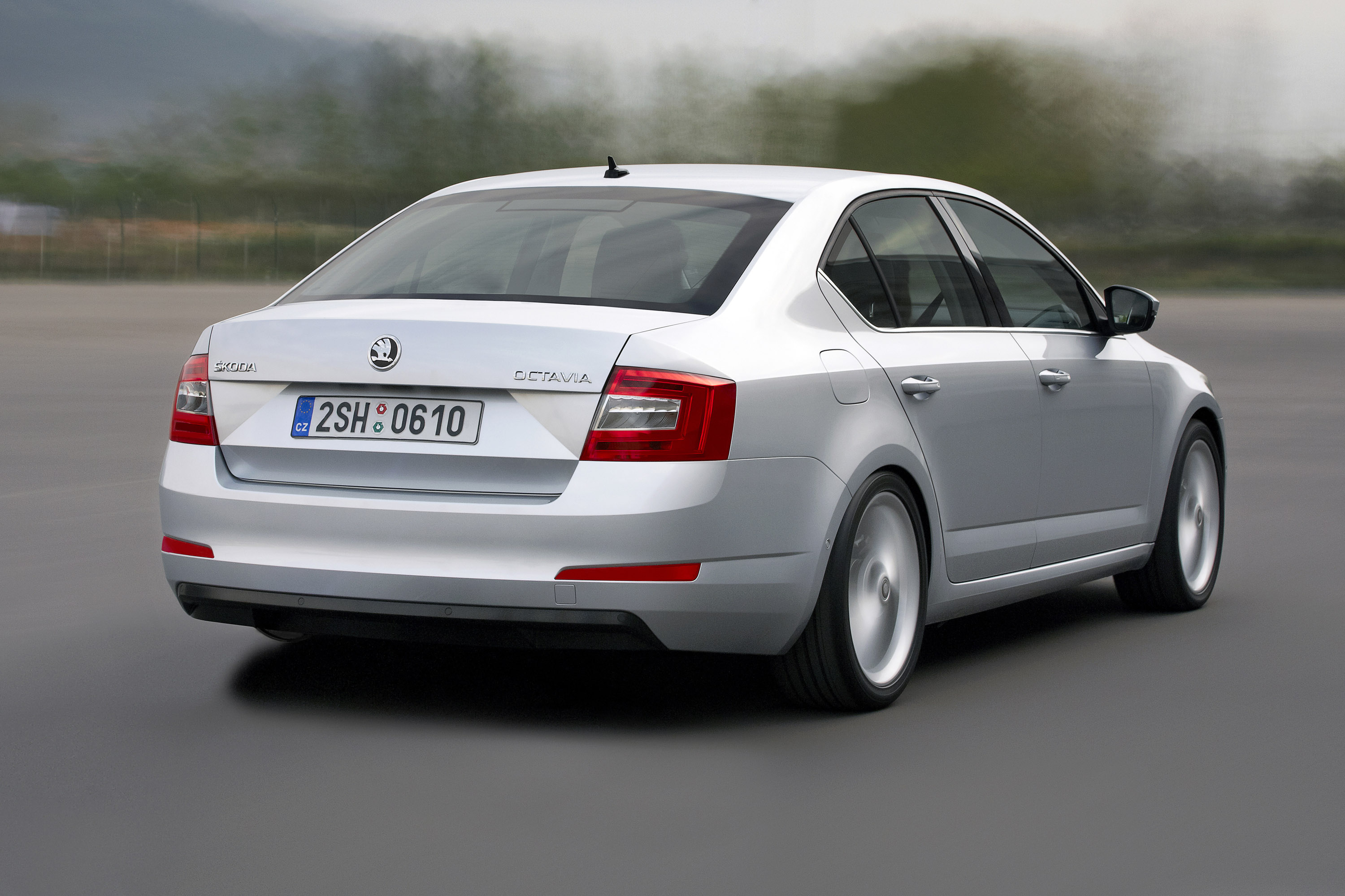 SKODA Octavia photo #69