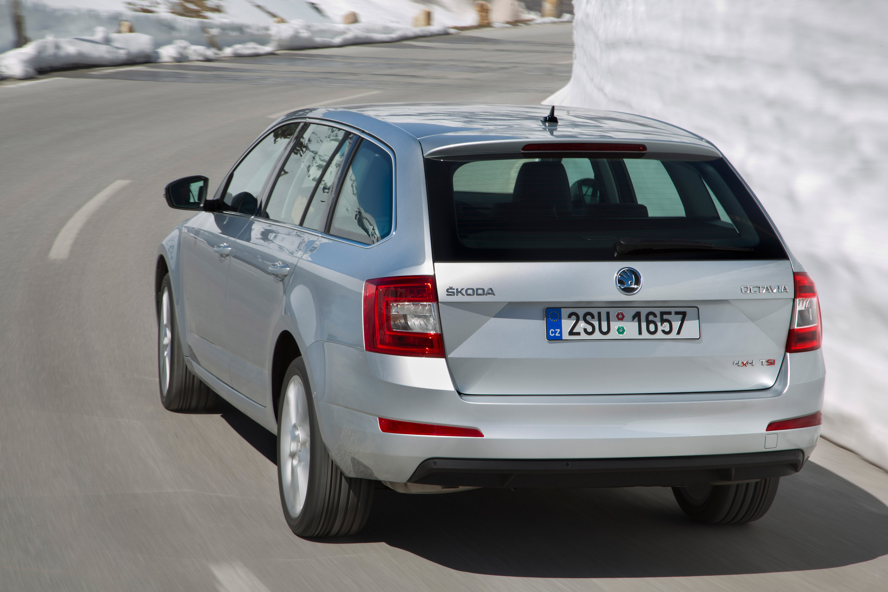 SKODA Octavia photo #88