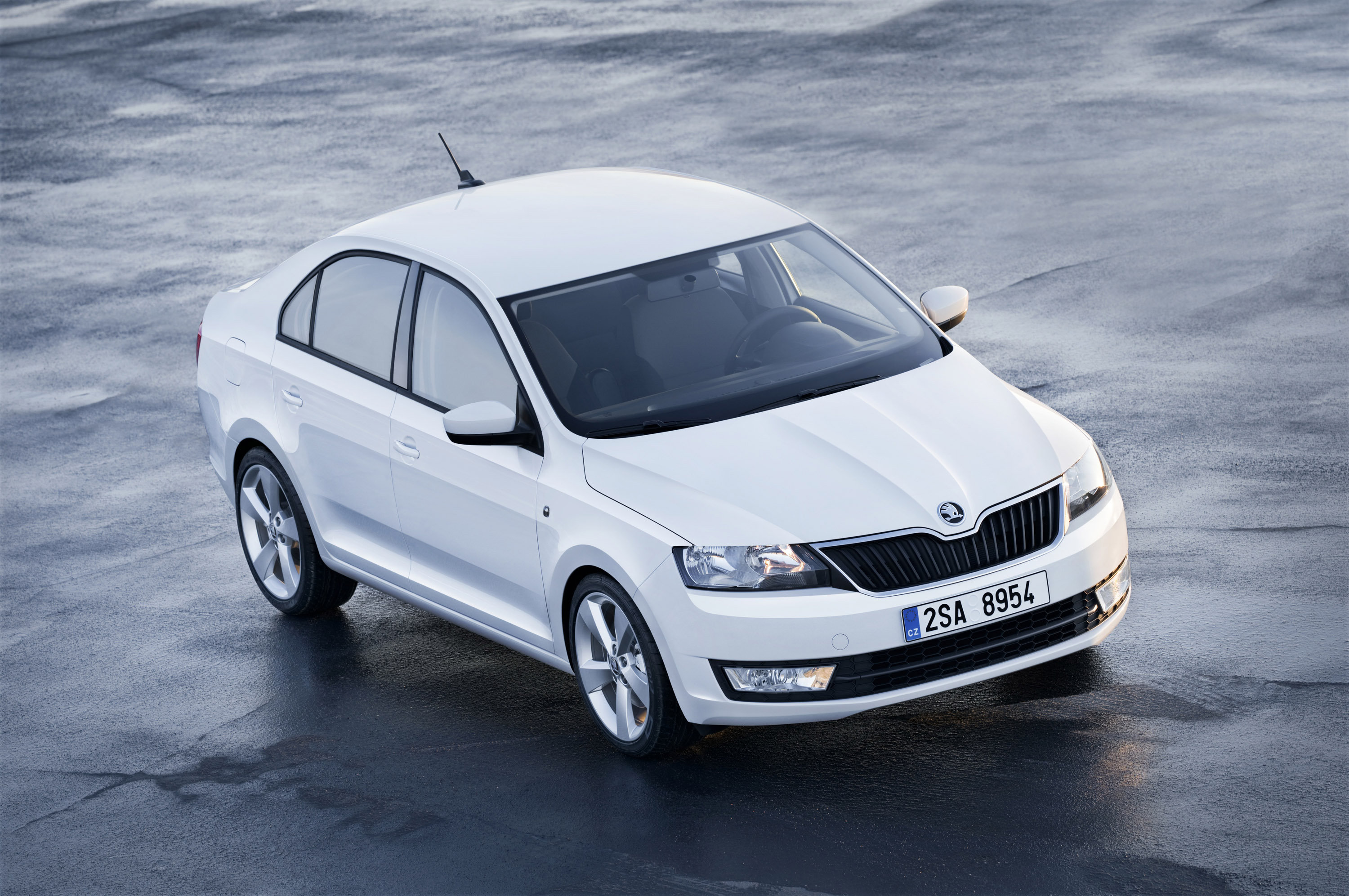 SKODA Rapid photo #2