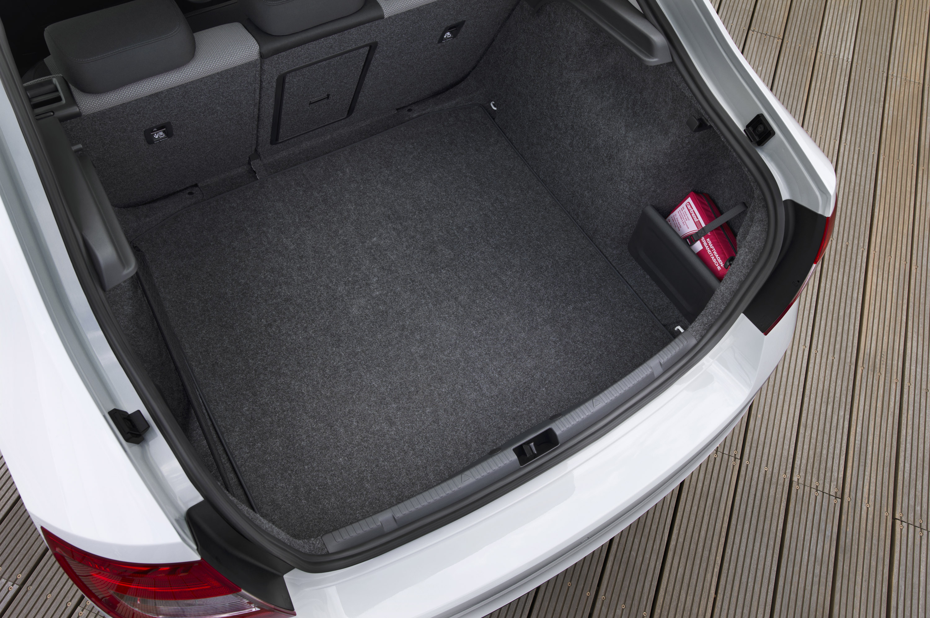 SKODA Rapid photo #17