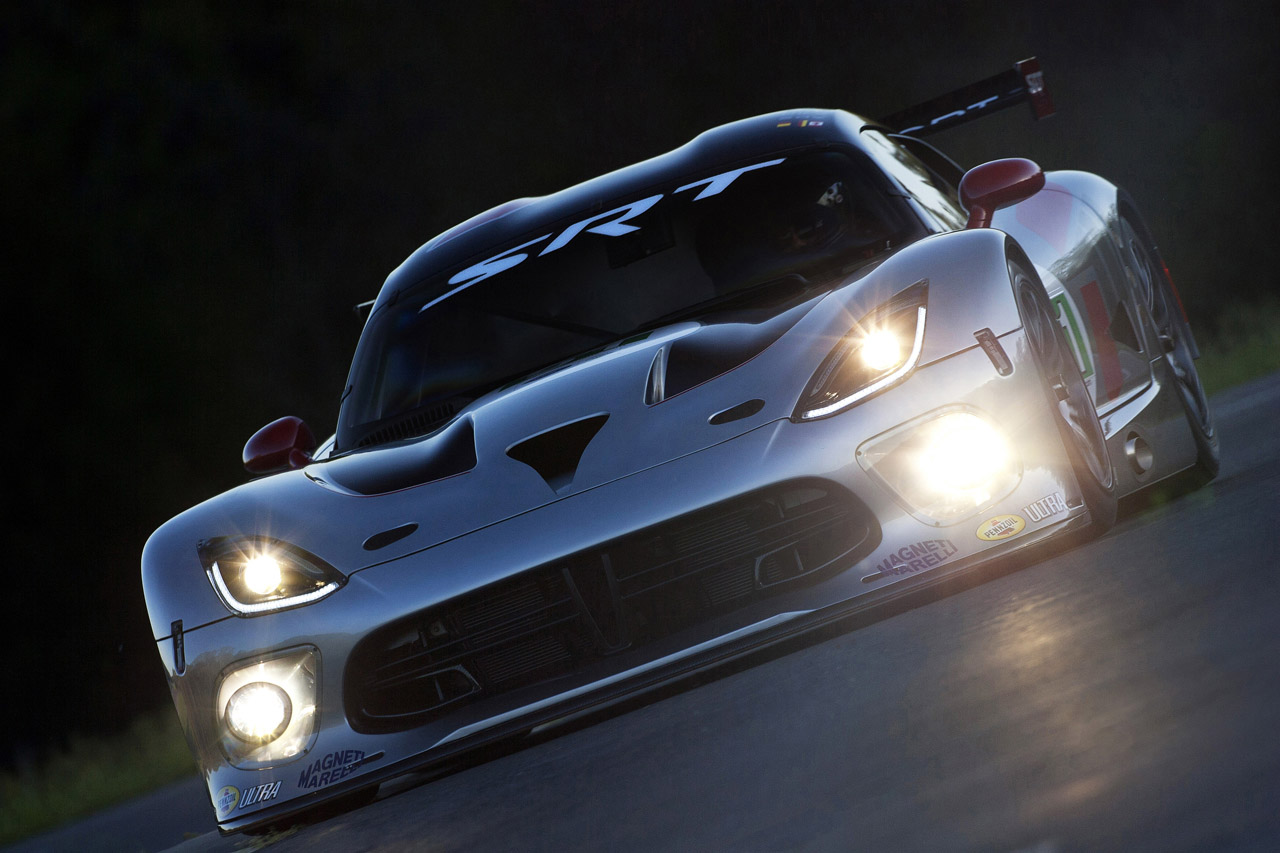 SRT Dodge Viper GTS-R photo #3