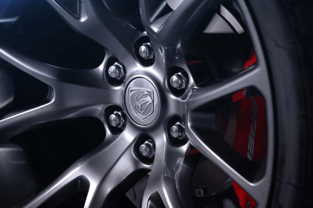 SRT Viper GTS photo #93
