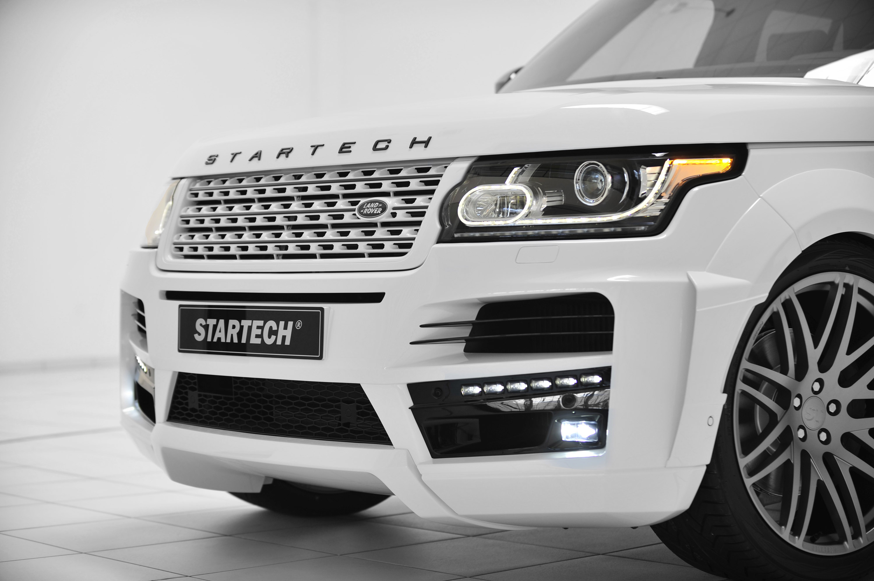 Startech Widebody Range Rover photo #3