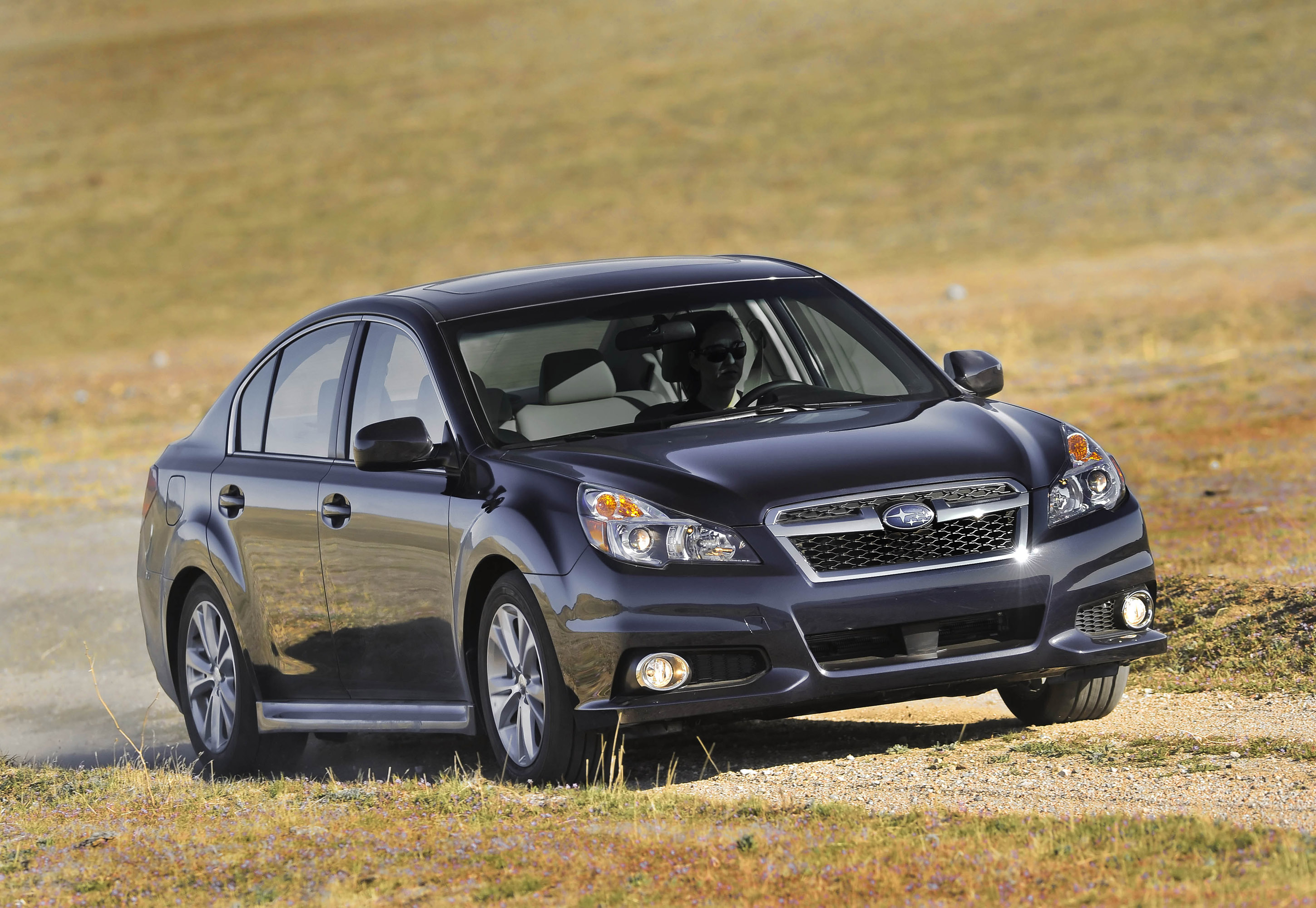Subaru Legacy photo #9