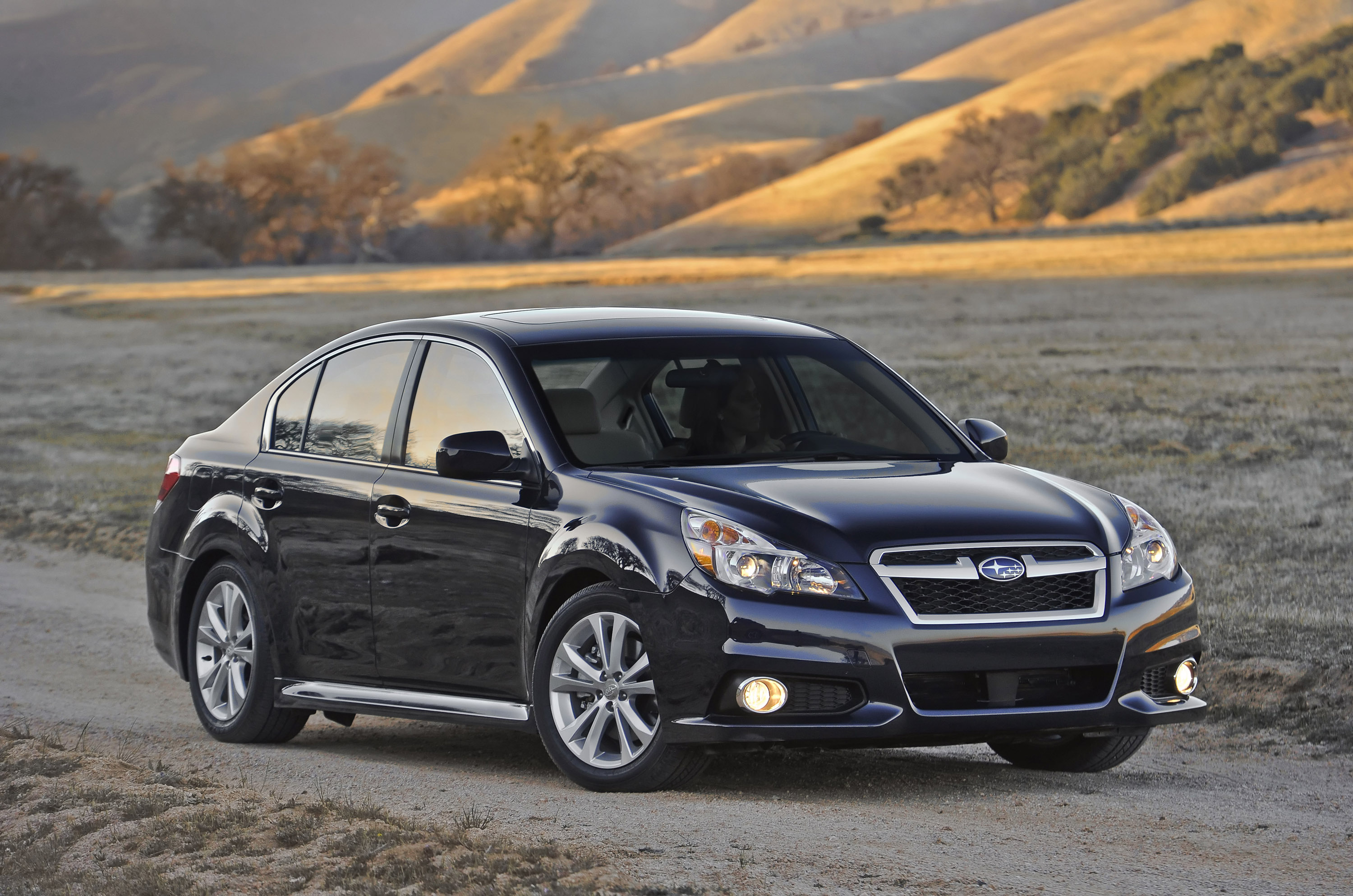 Subaru Legacy photo #10