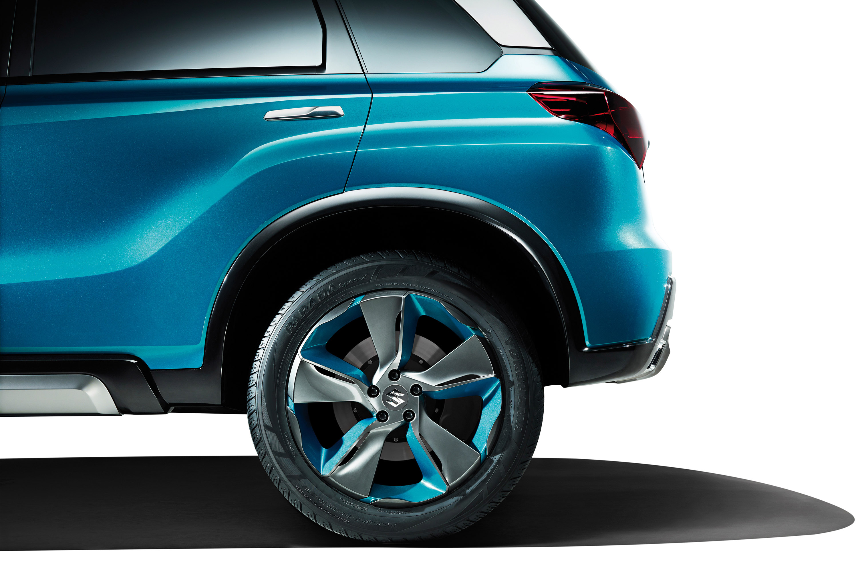 Suzuki iV-4 Compact SUV Concept photo #10