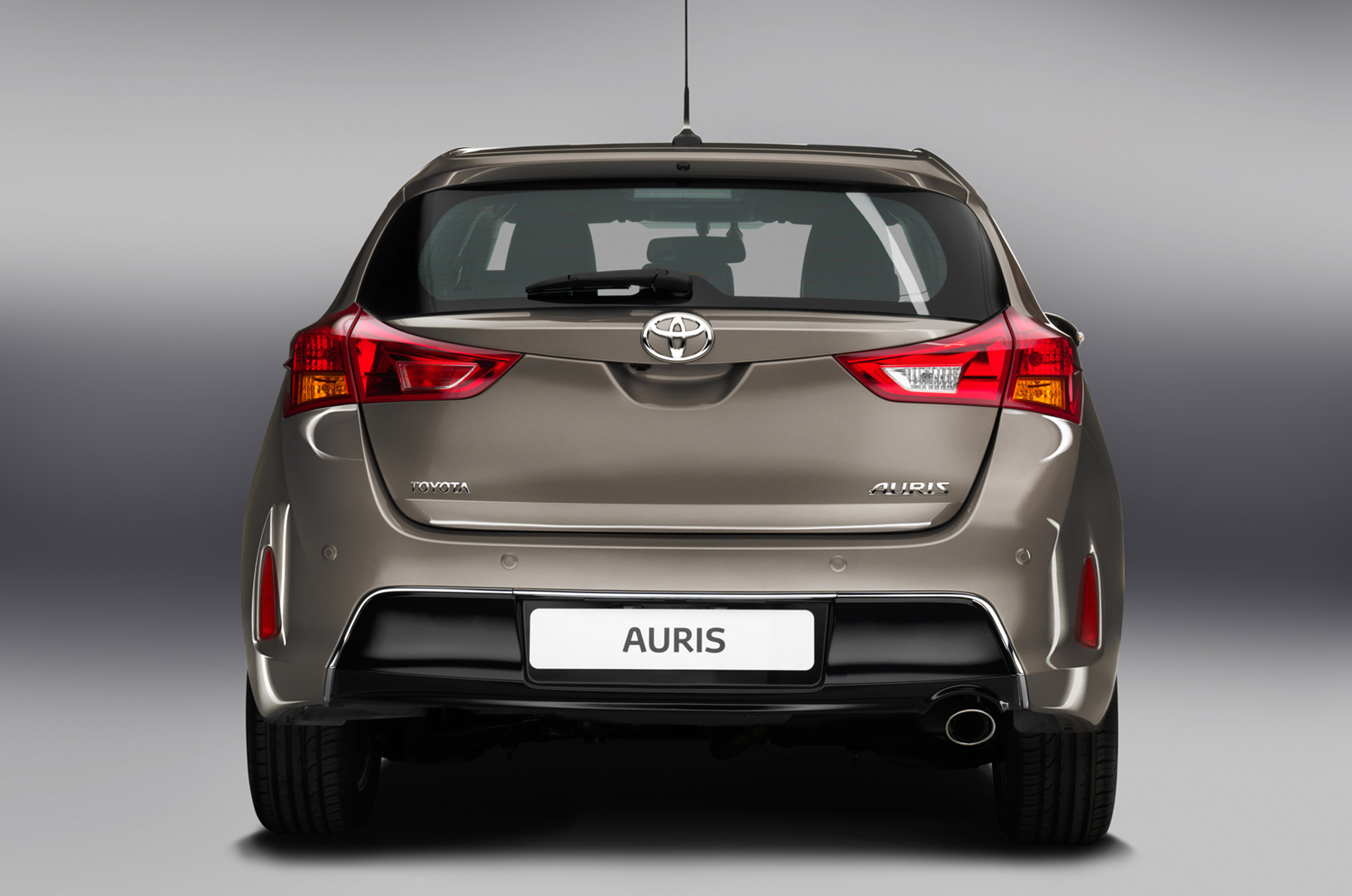Toyota Auris photo #37
