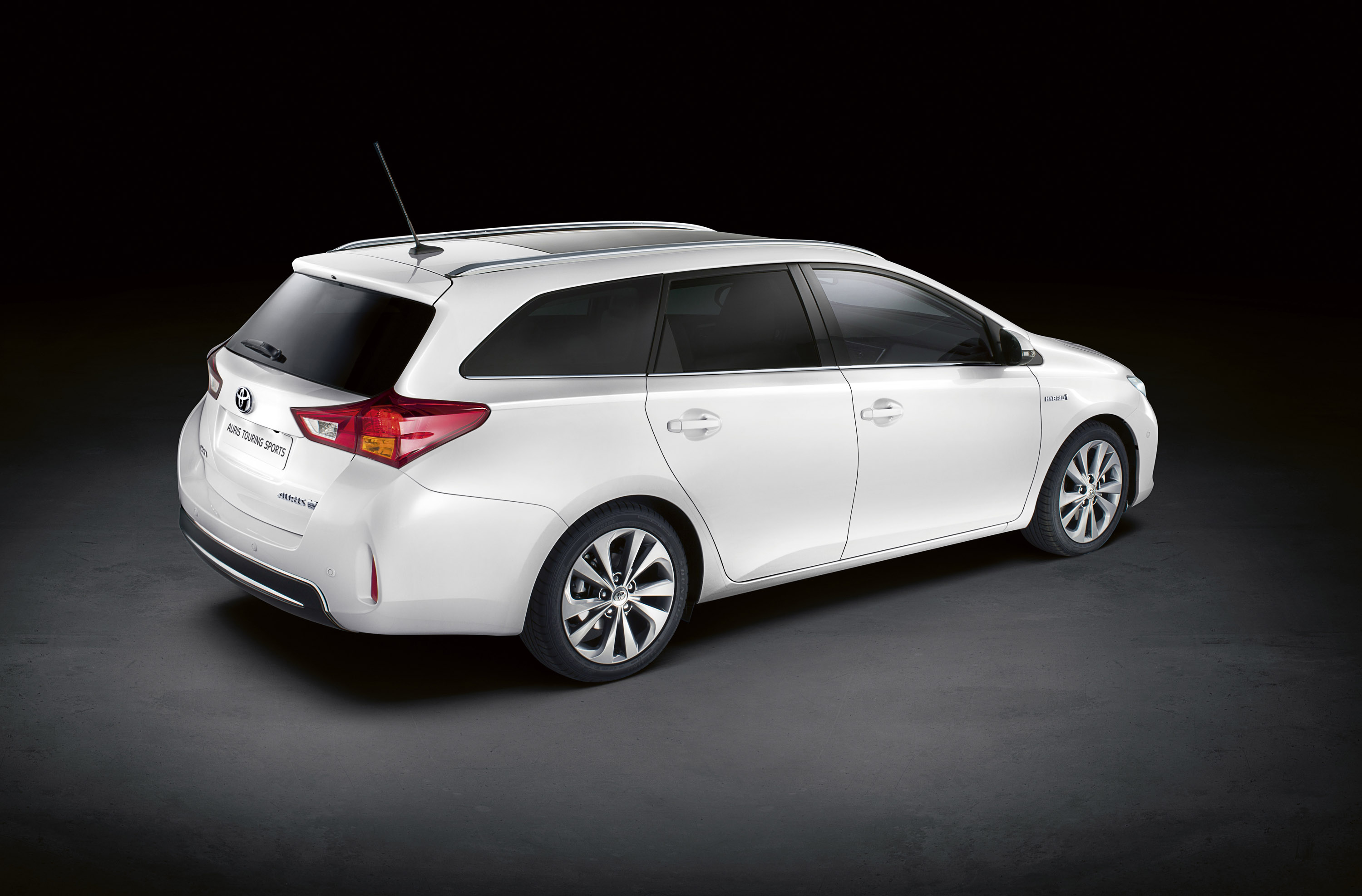 Toyota Auris photo #40