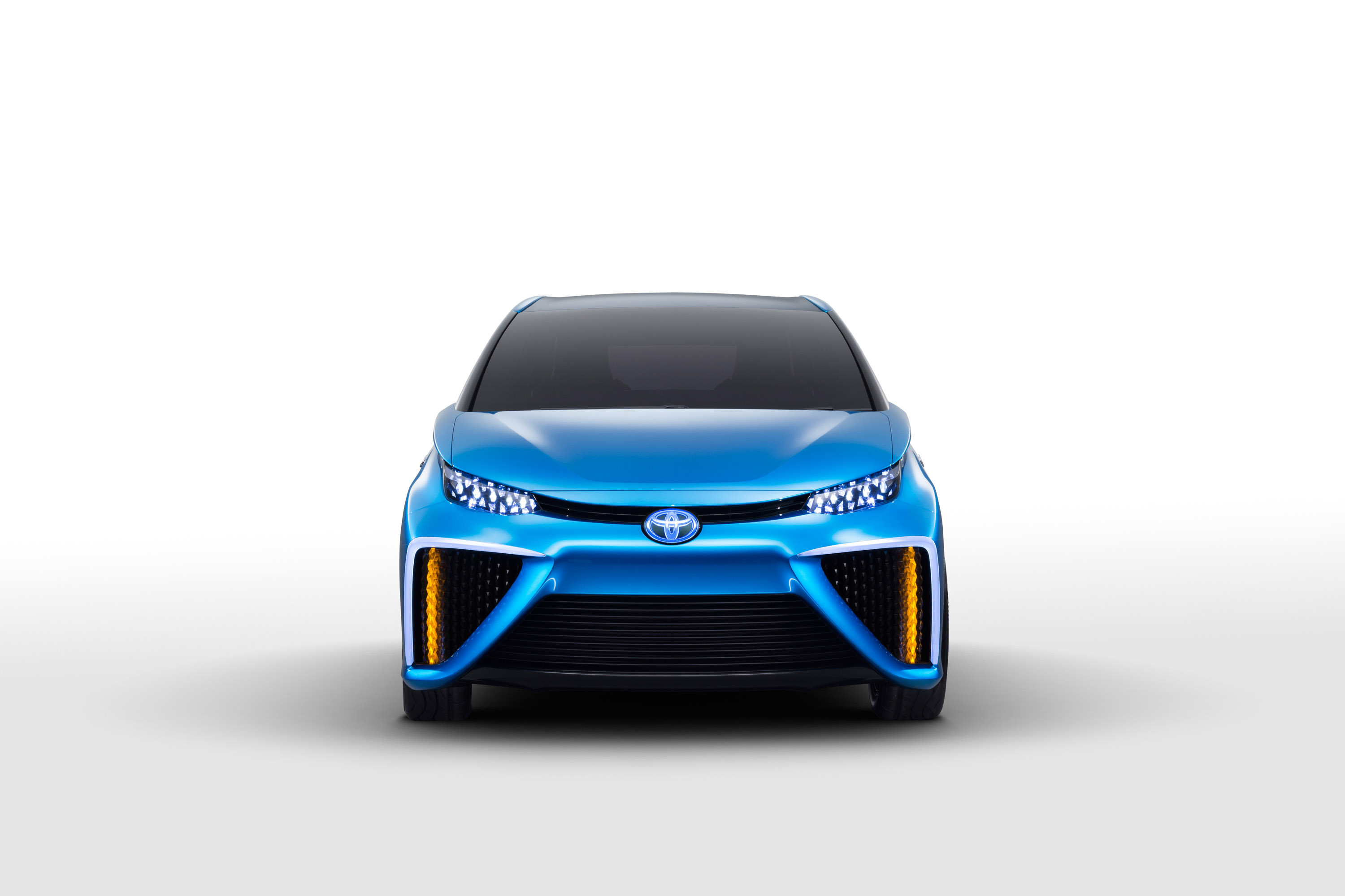 Toyota FCV Concept photo #8