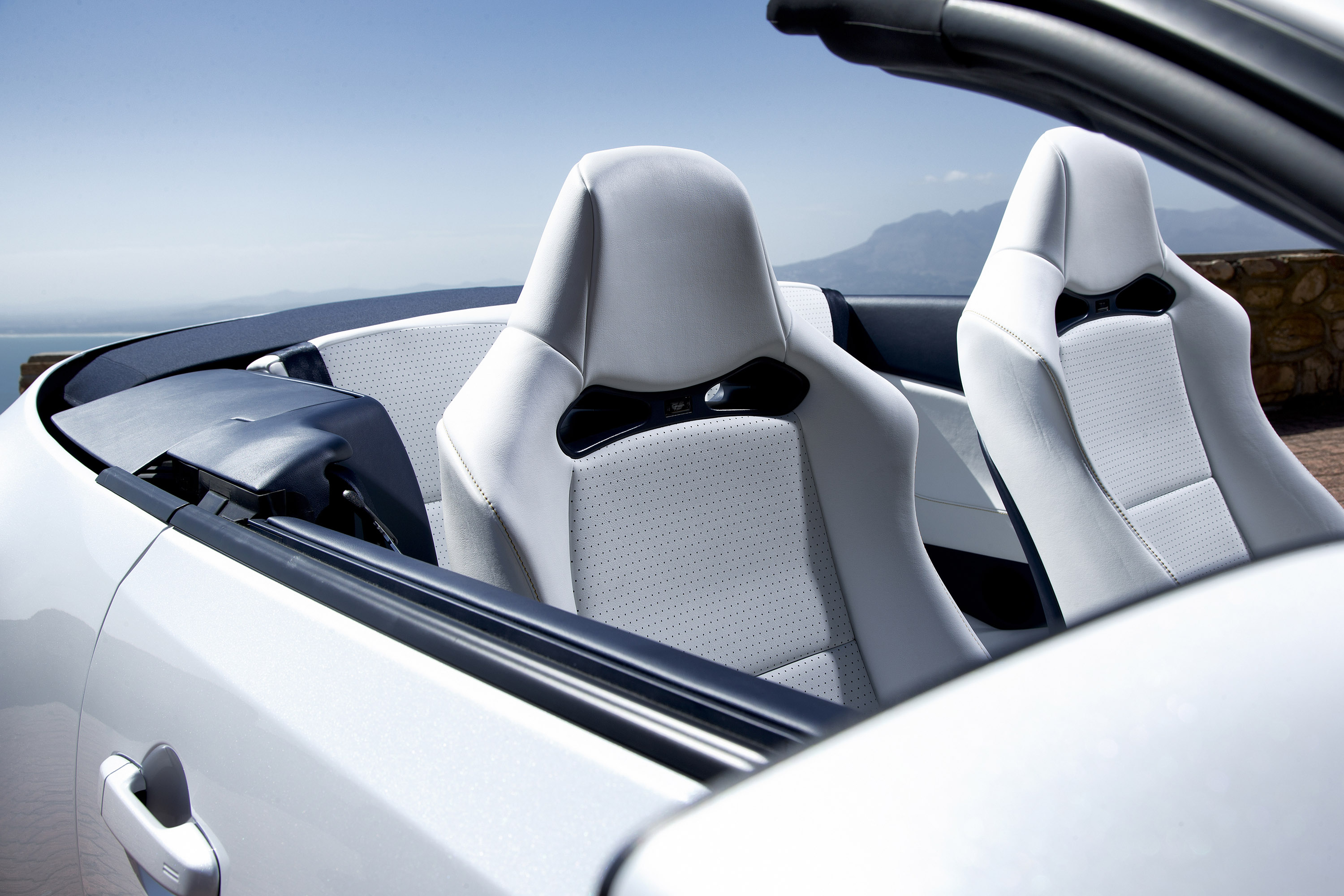 Toyota FT-86 Open Concept photo #16