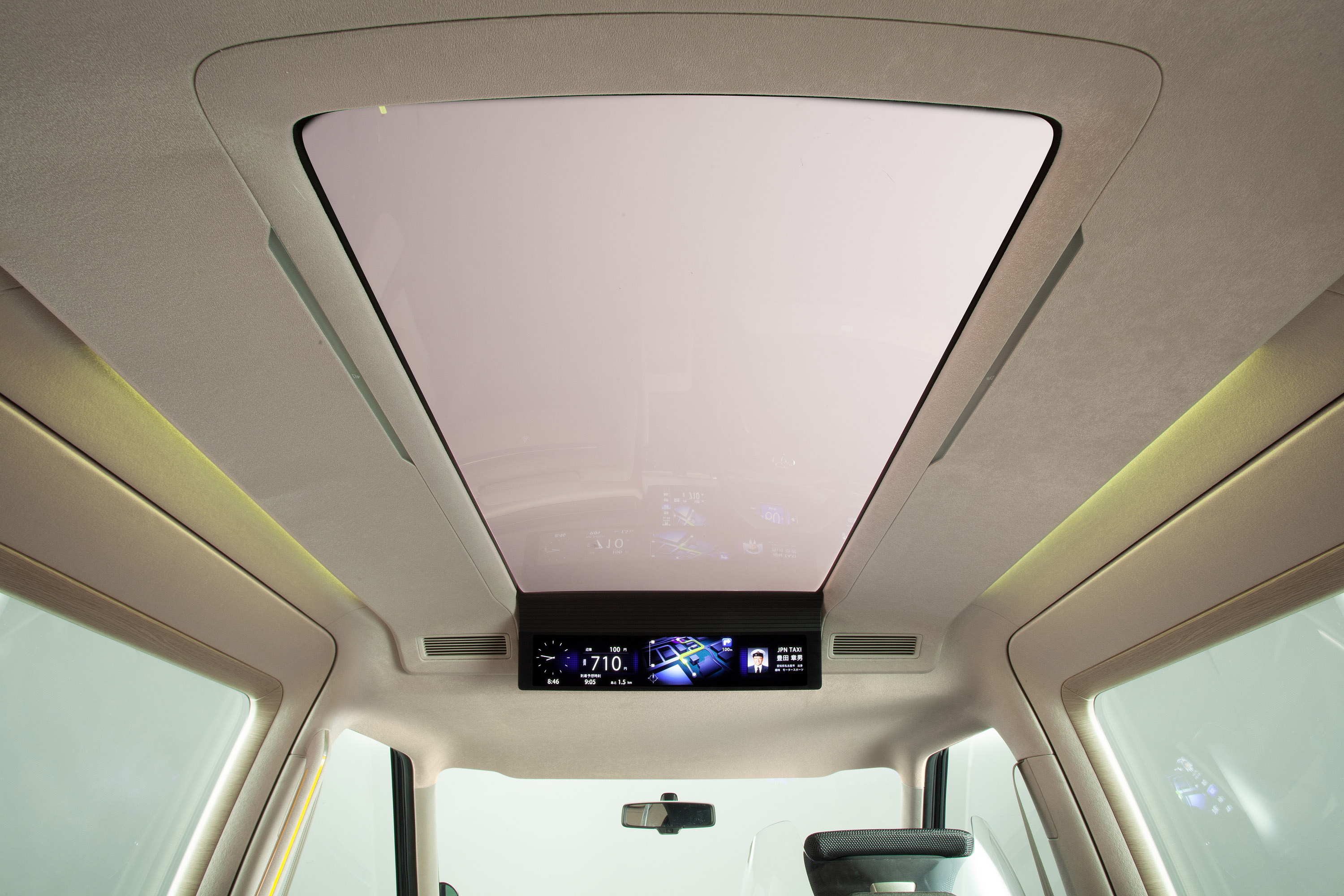 Toyota JPN Taxi Concept photo #18