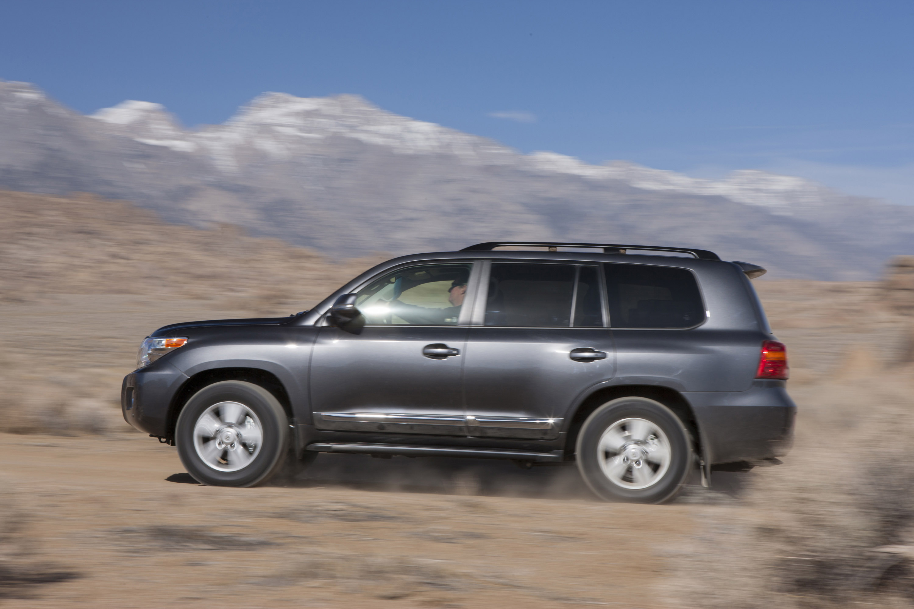 Toyota Land Cruiser photo #18