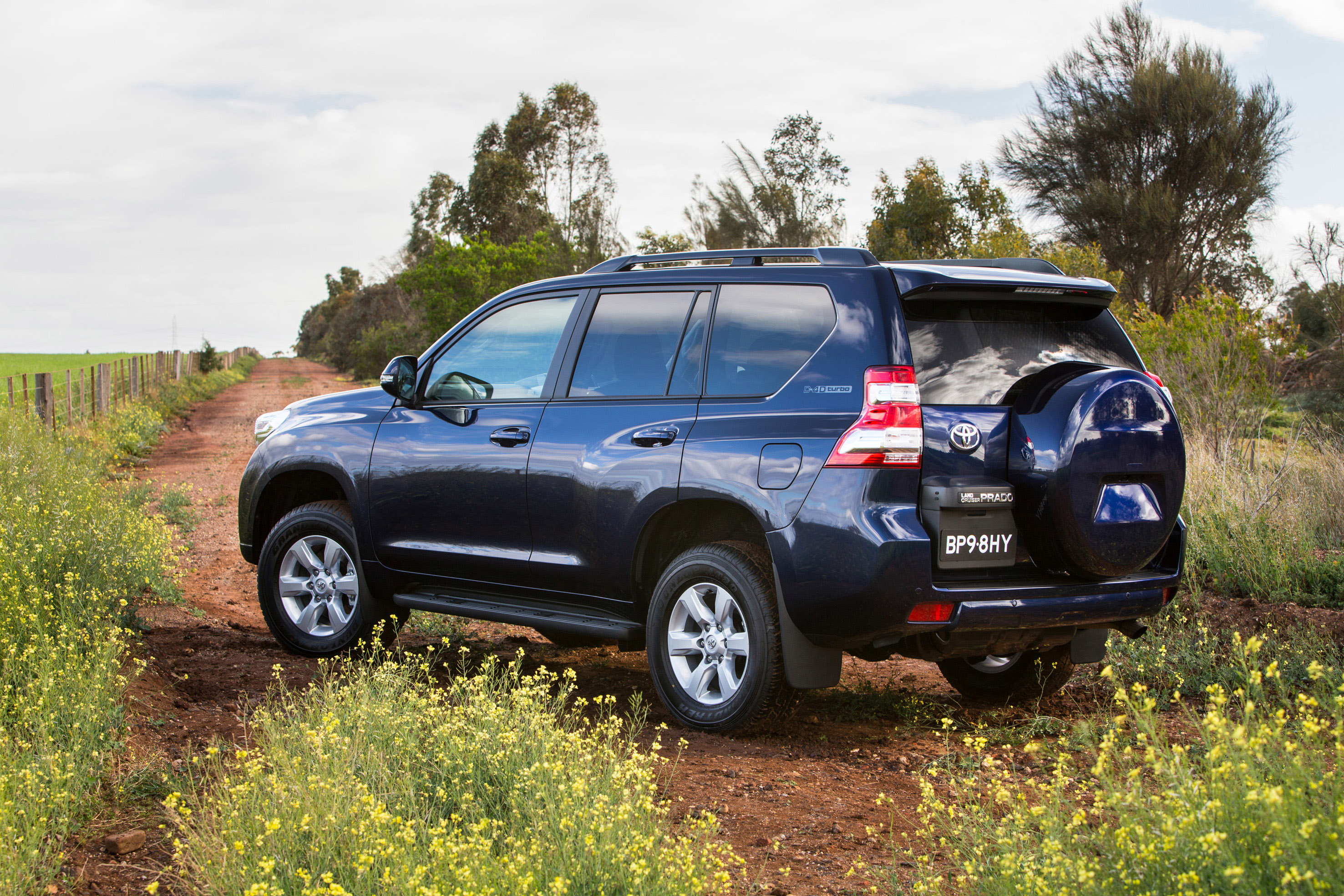 Toyota Prado photo #25