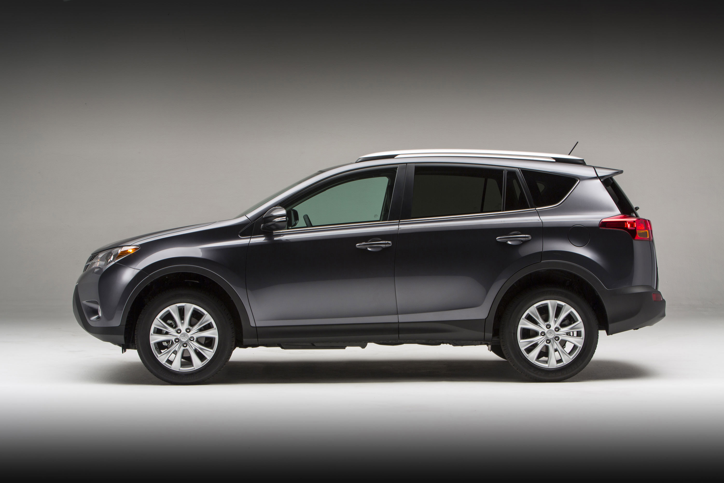Toyota RAV4 photo #33