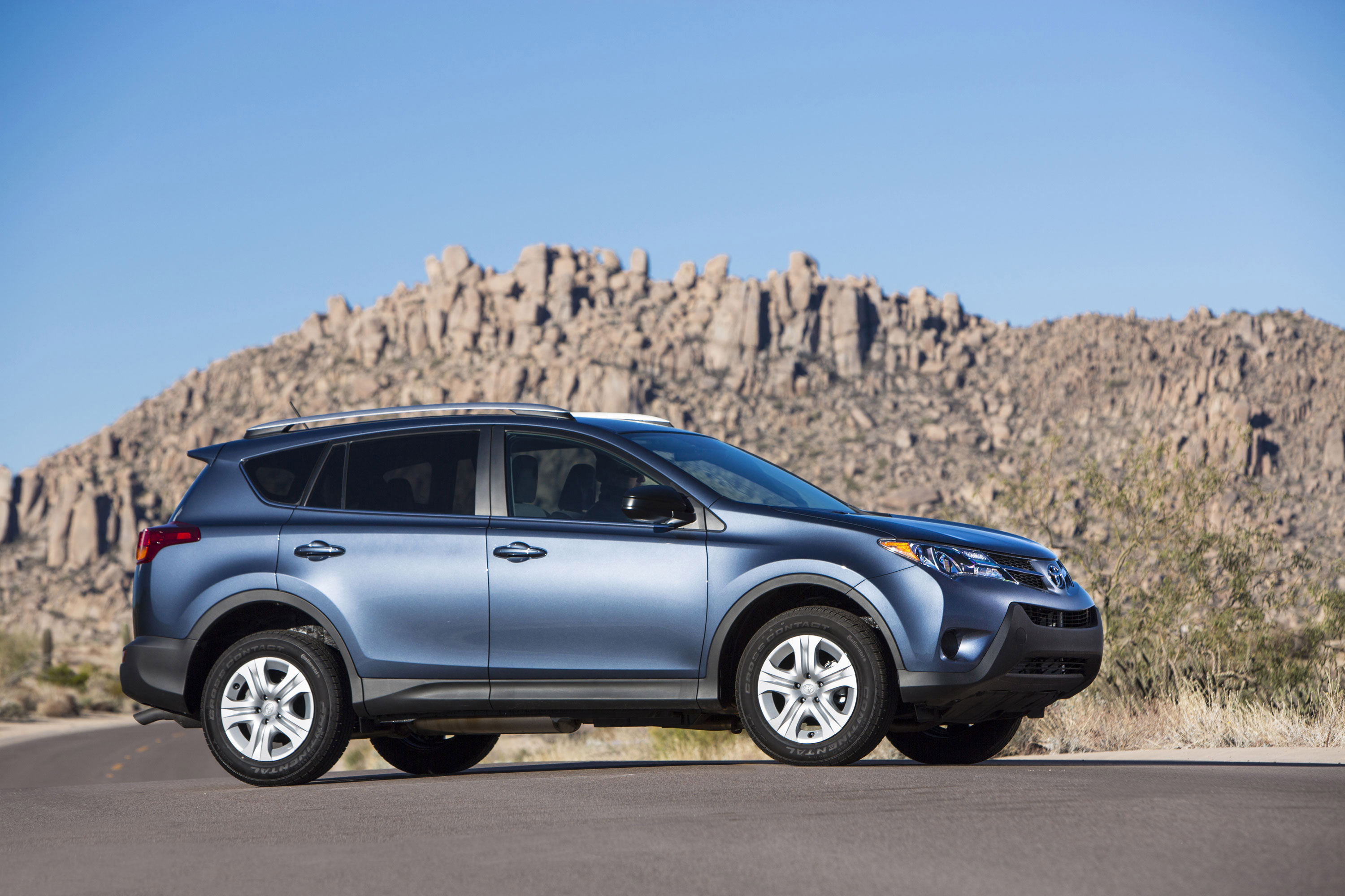 Toyota RAV4 photo #39