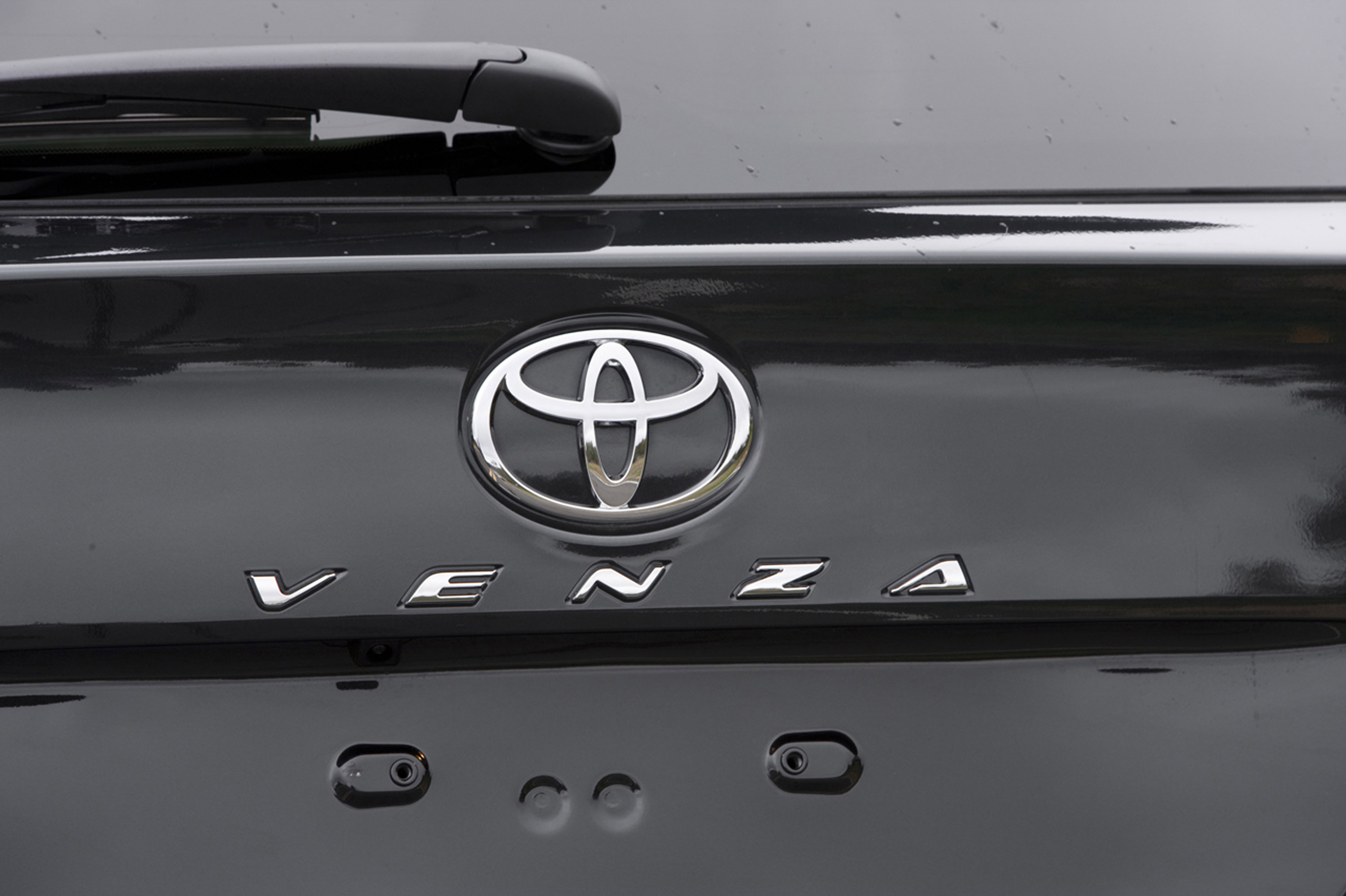 Toyota Venza photo #21