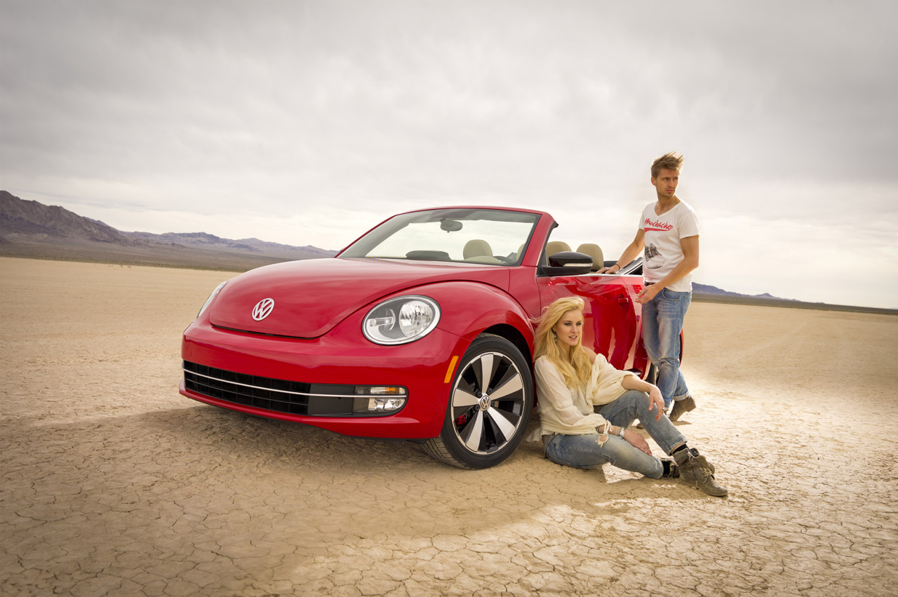 Volkswagen Beetle Convertible photo #3