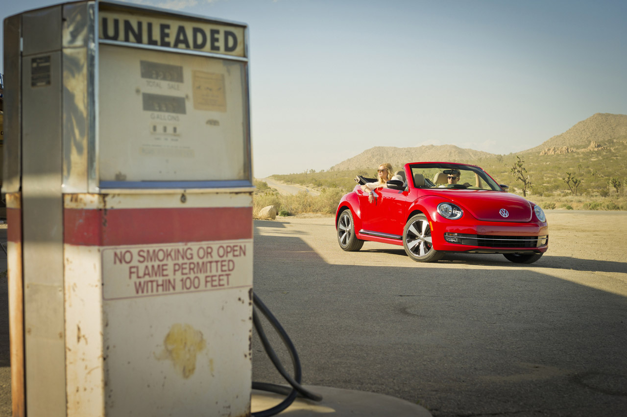 Volkswagen Beetle Convertible photo #5