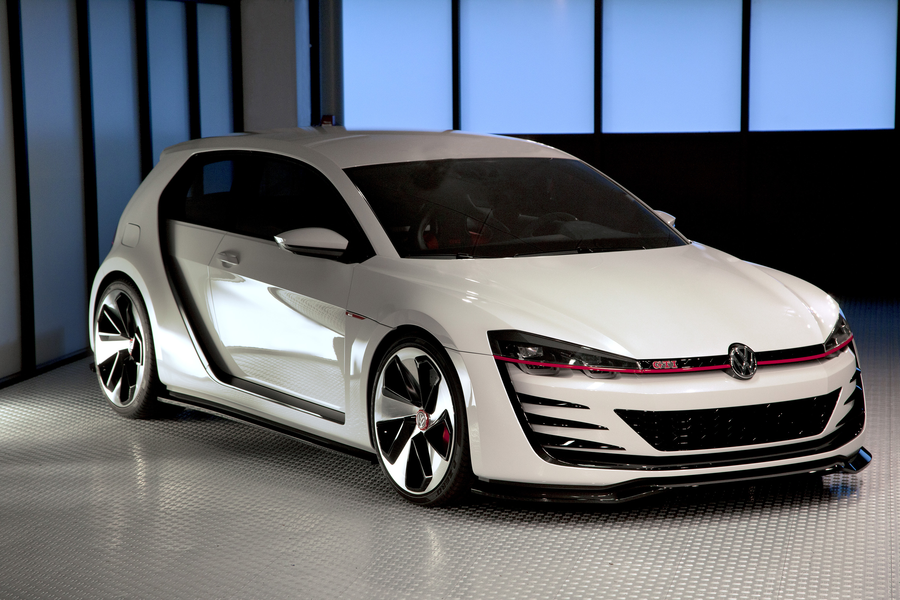 Volkswagen Golf Design Vision GTI photo #1