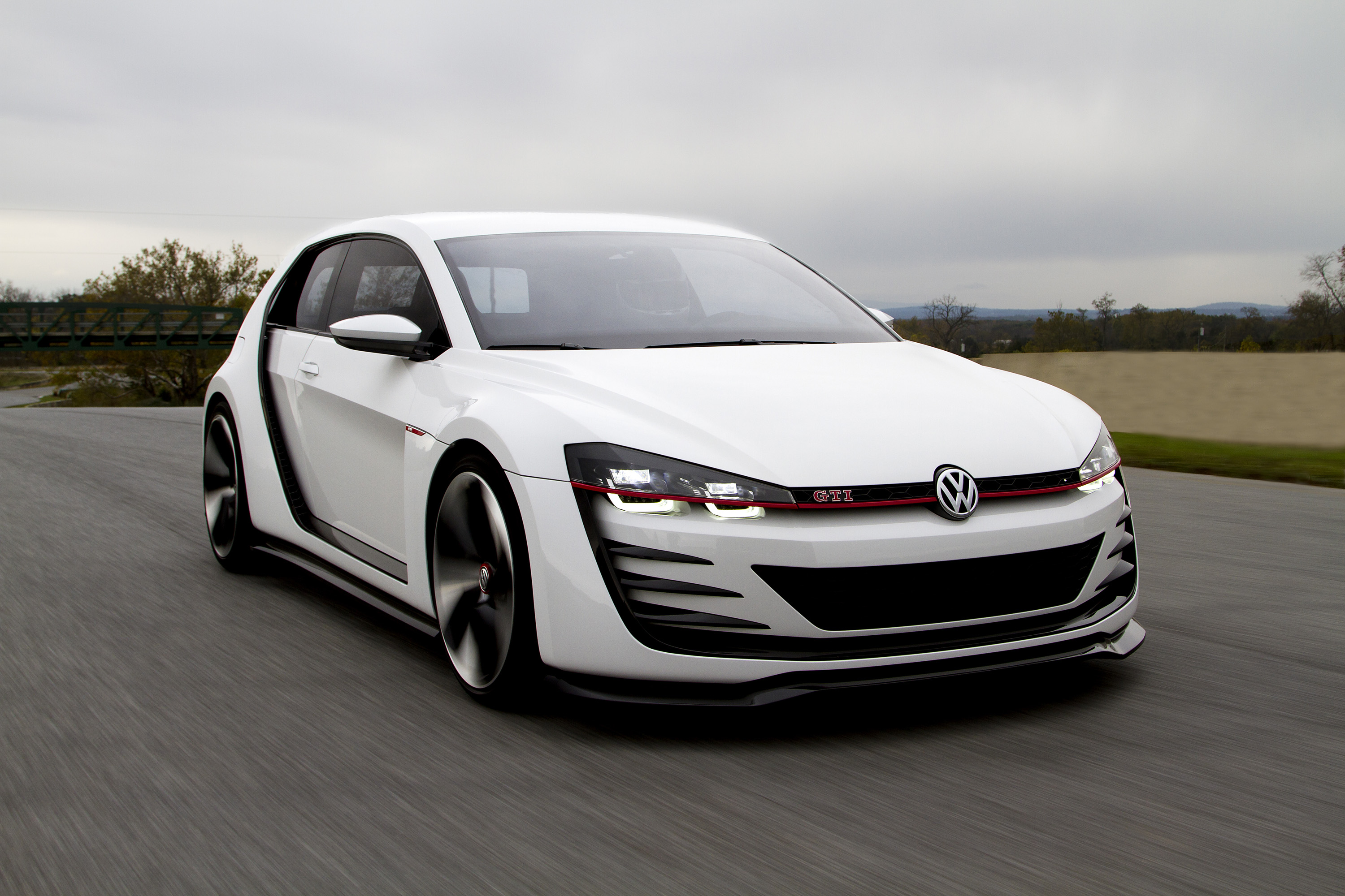 Volkswagen Golf Design Vision GTI photo #7