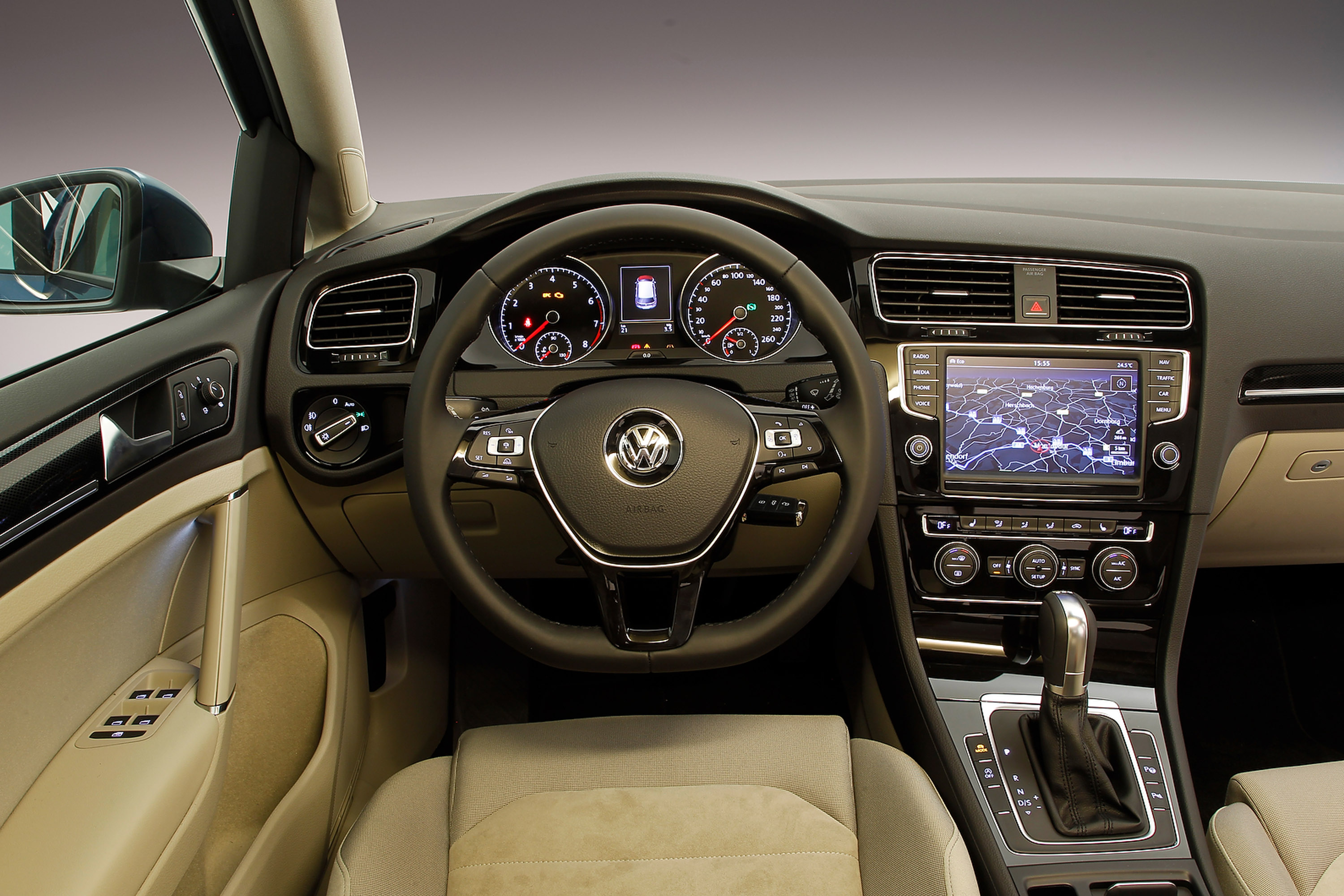 Volkswagen Golf photo #25