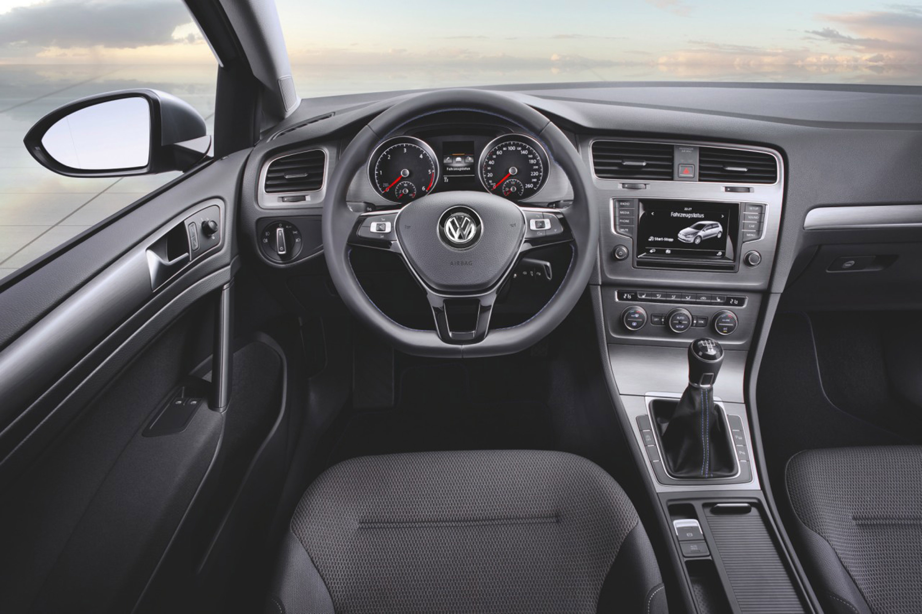 Volkswagen Golf photo #32