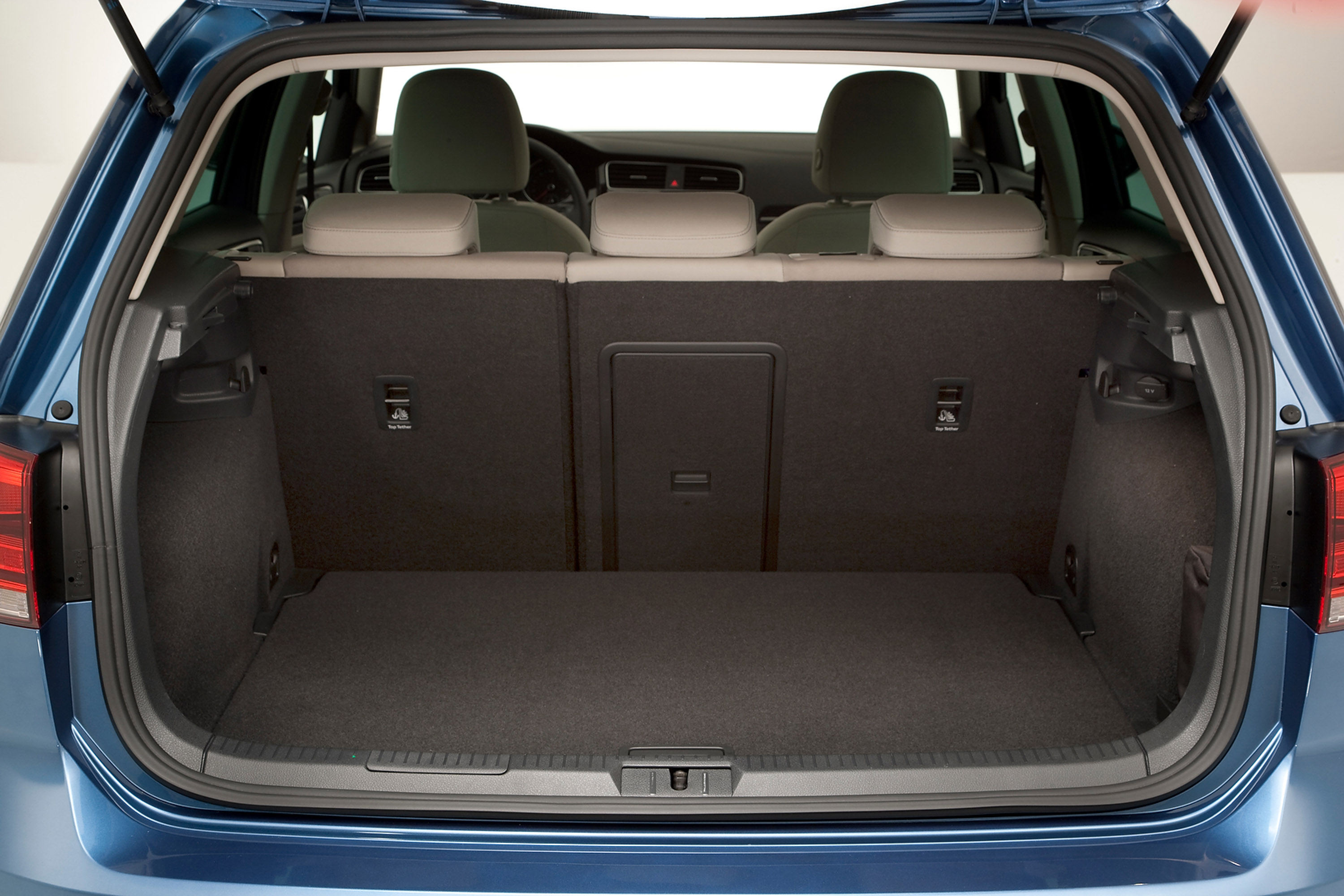 Volkswagen Golf photo #47