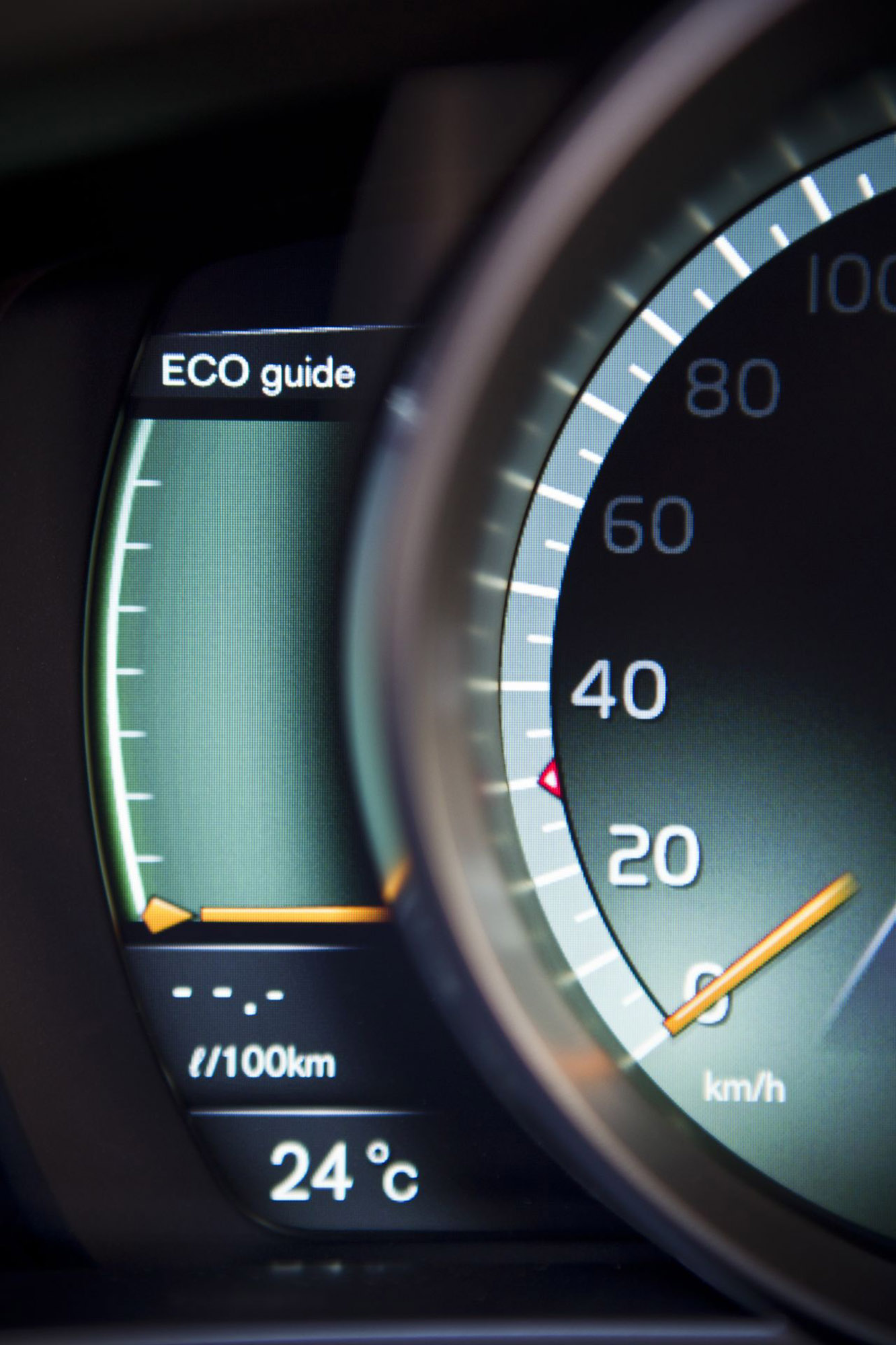 Volvo V40 photo #62