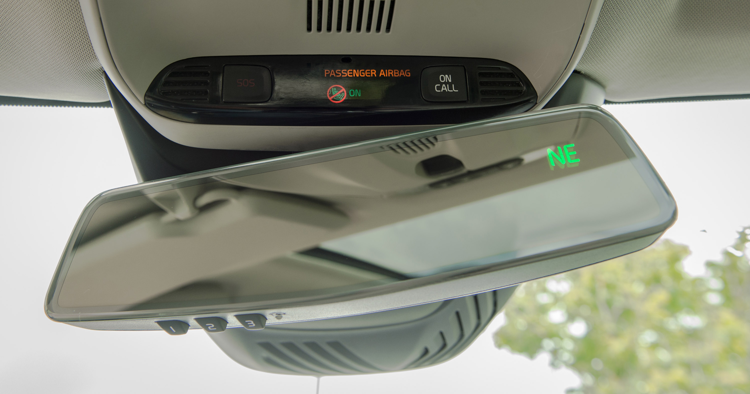 Volvo V40 photo #63