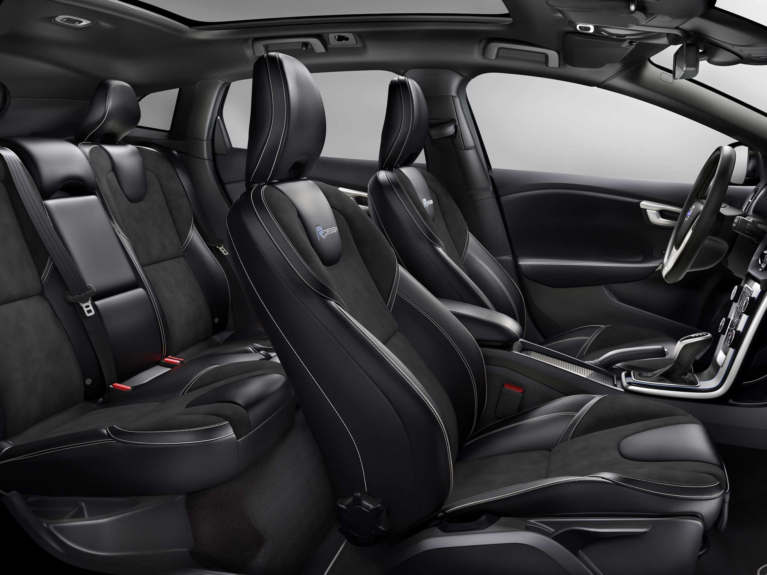 Volvo V40 photo #88