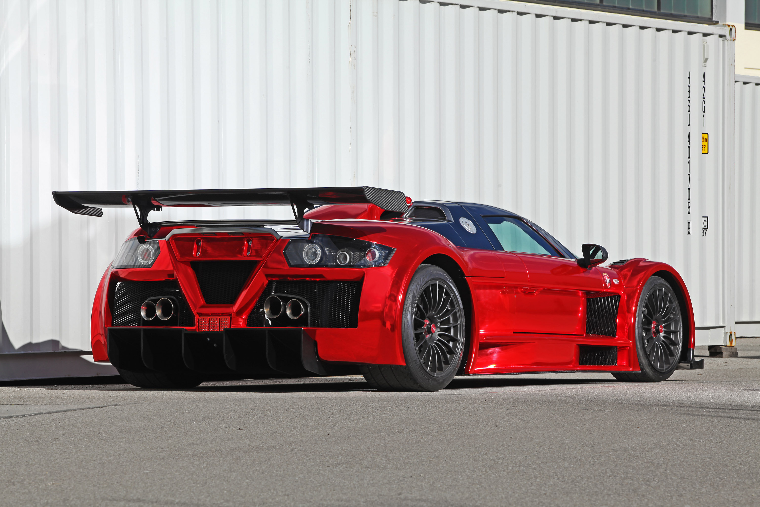2M Design Gumpert Apollo S photo #9