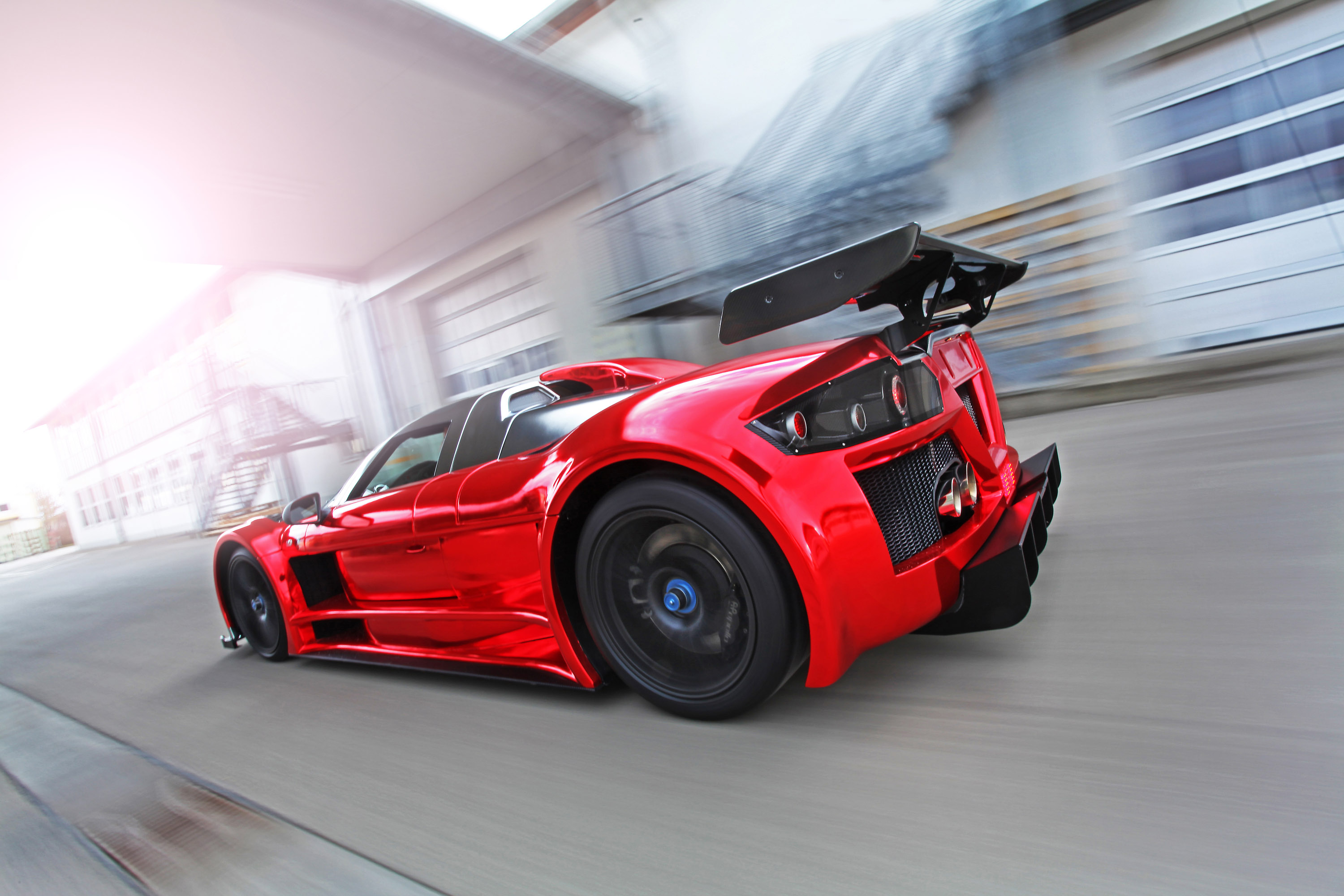 2M Design Gumpert Apollo S photo #12