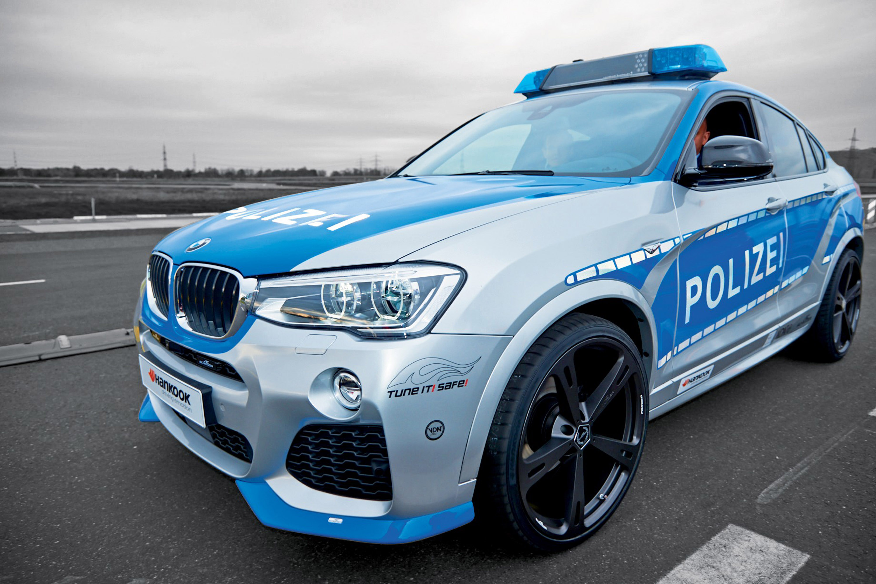 AC Schnitzer BMW X4 20i Police photo #3