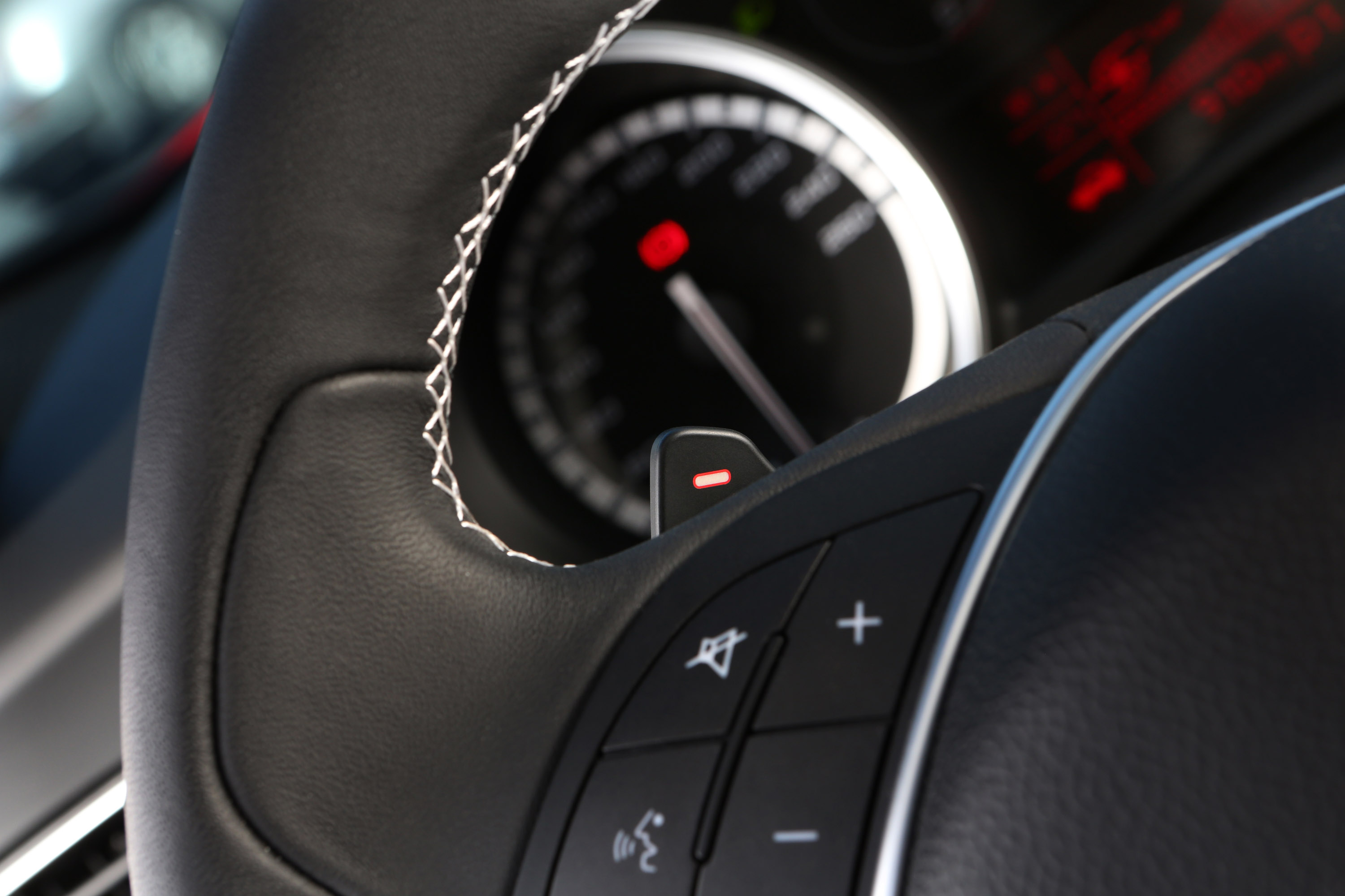 Alfa Romeo Giulietta Quadrifoglio Verde photo #60