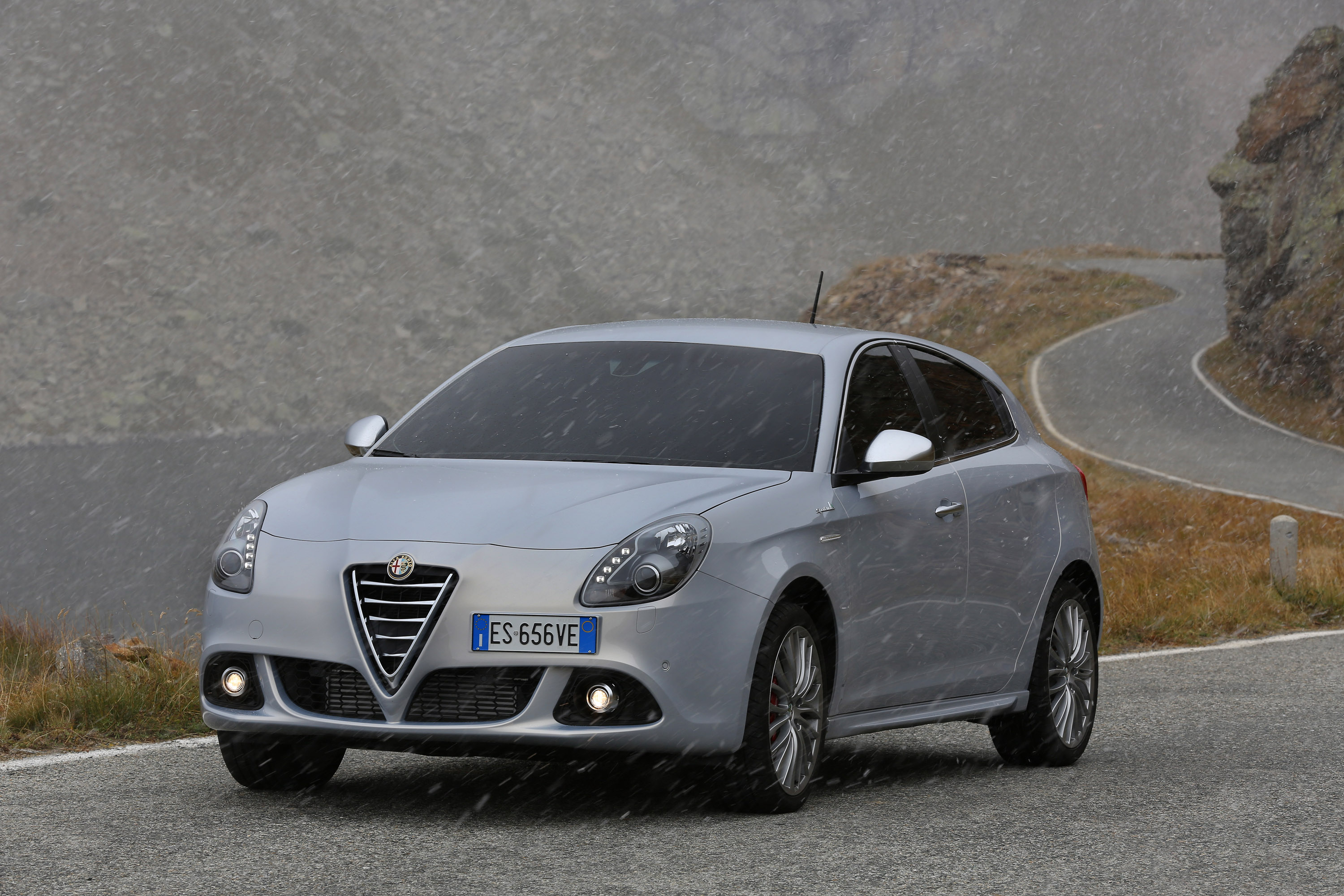 Alfa Romeo Giulietta photo #20
