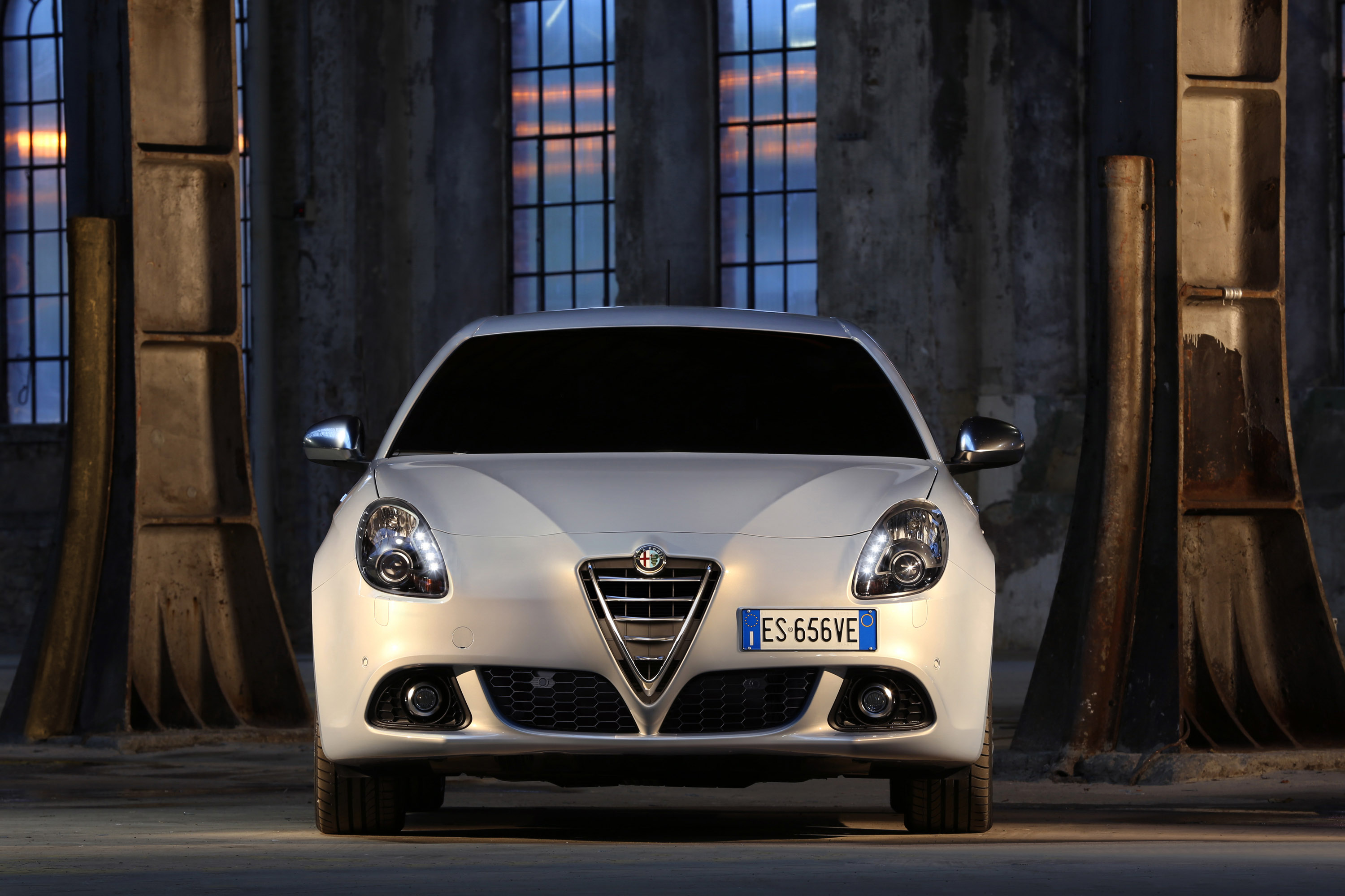 Alfa Romeo Giulietta photo #21