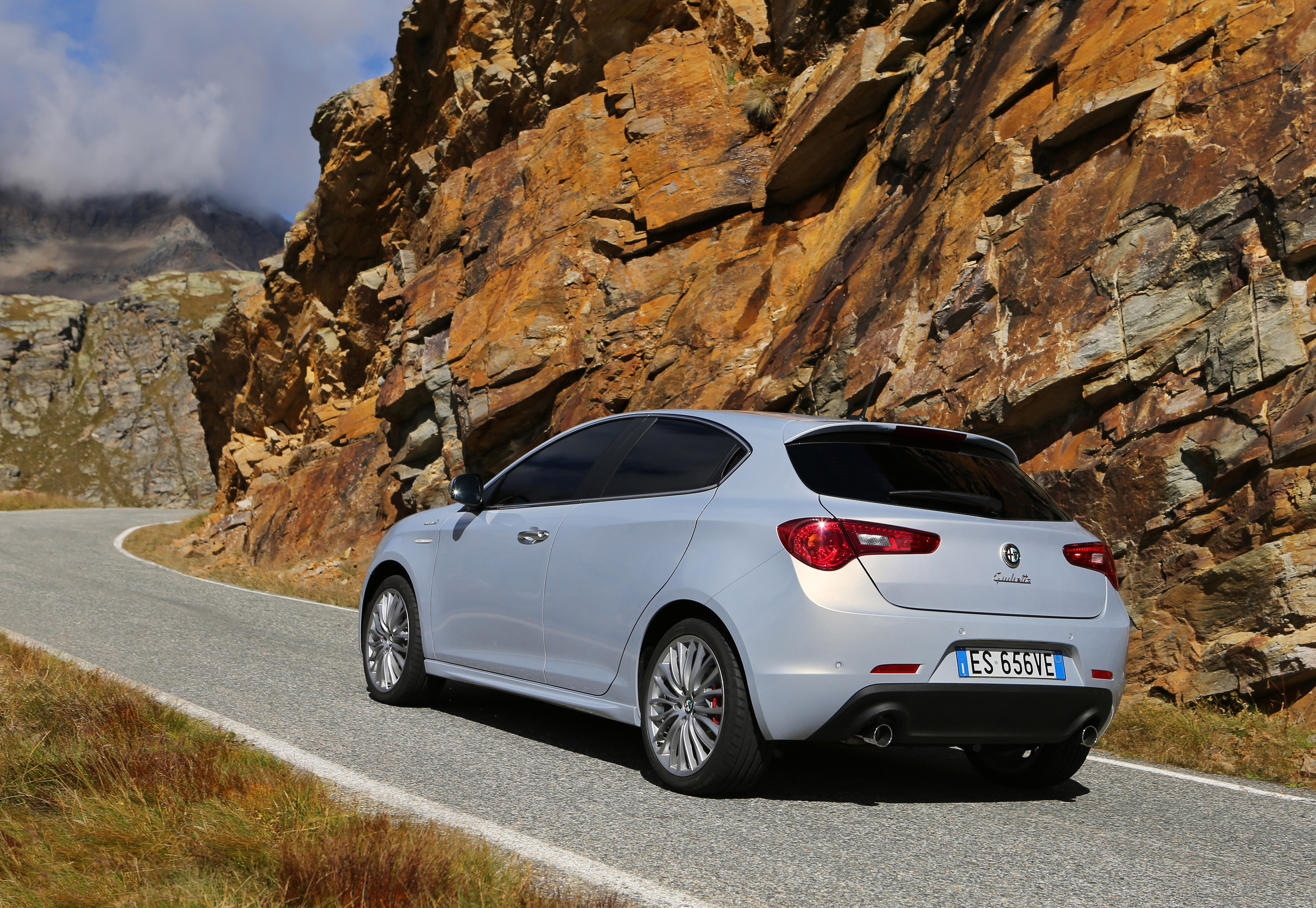 Alfa Romeo Giulietta photo #43