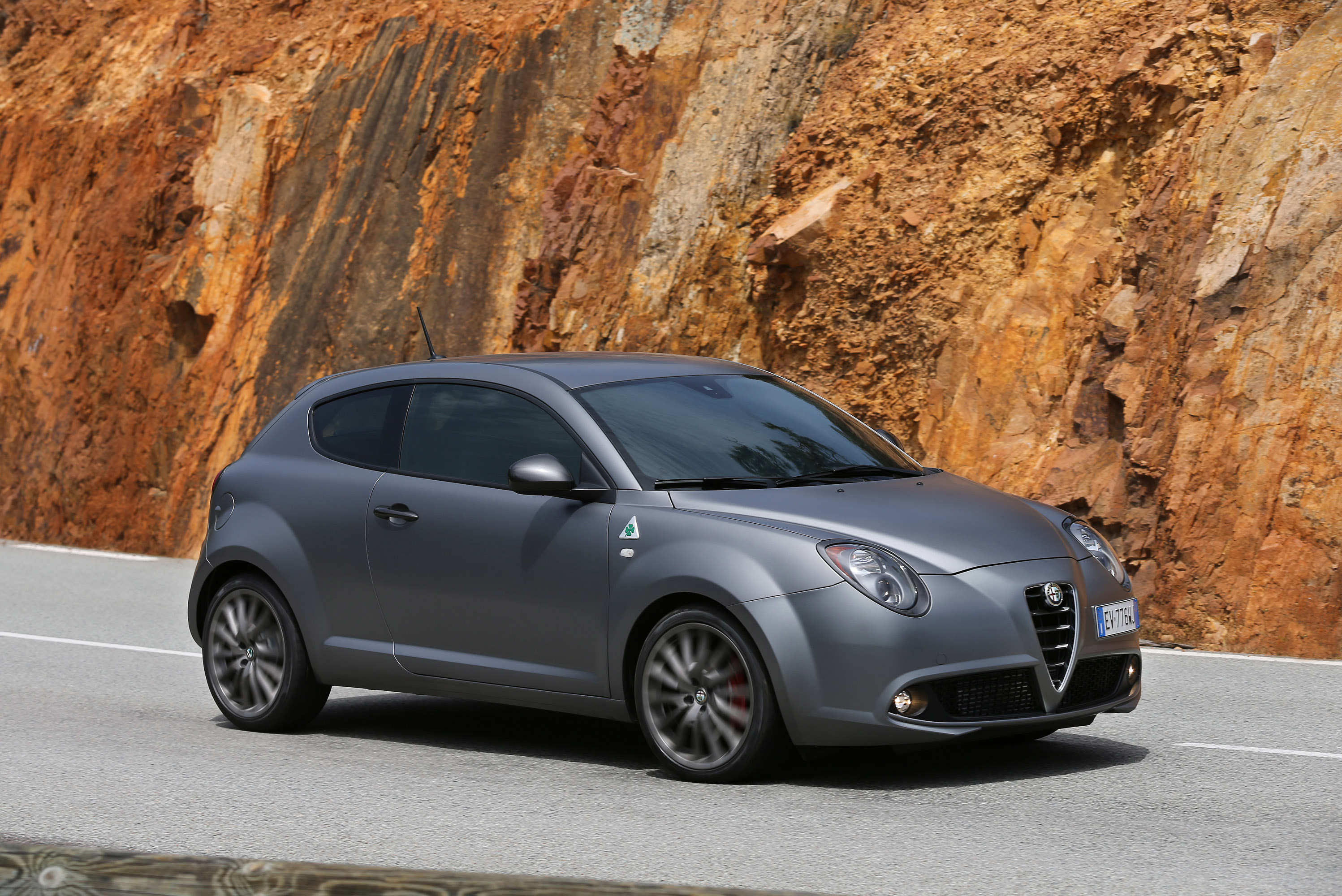 Alfa Romeo MiTo Quadrifoglio Verde photo #21