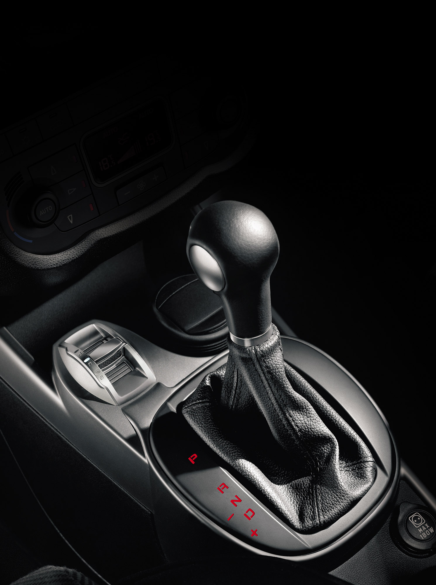 Alfa Romeo MiTo photo #29